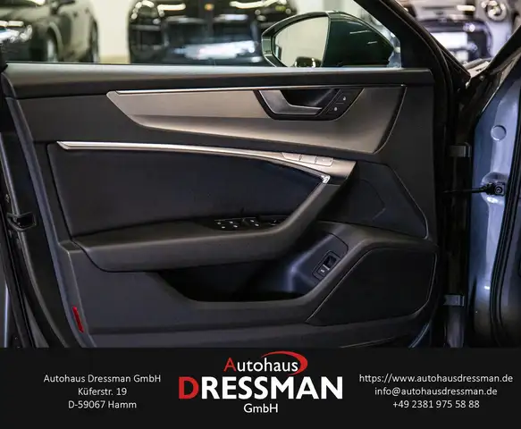 Audi S6 view 9