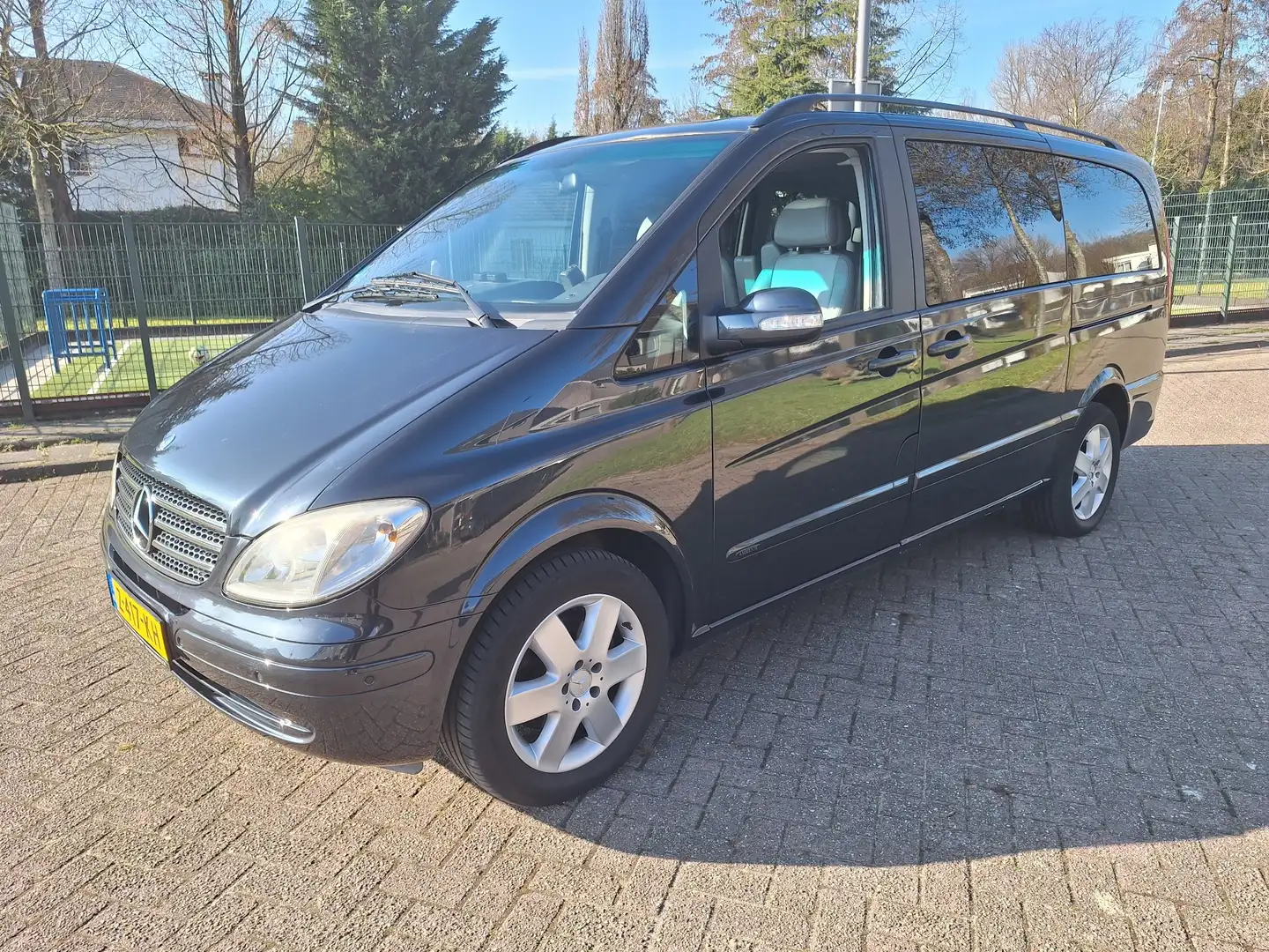 Mercedes-Benz Viano 3.5 lang Automatik Ambiente - 1