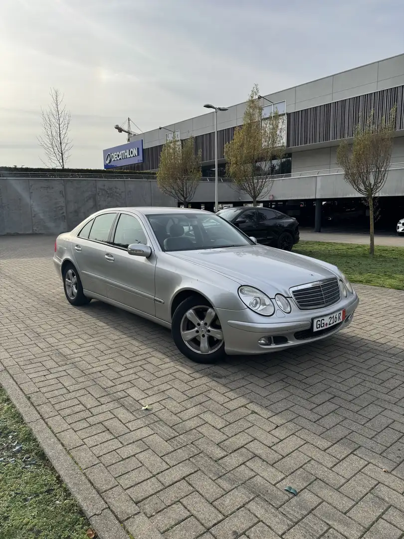 Mercedes-Benz E 200 Kompressor Classic - 1