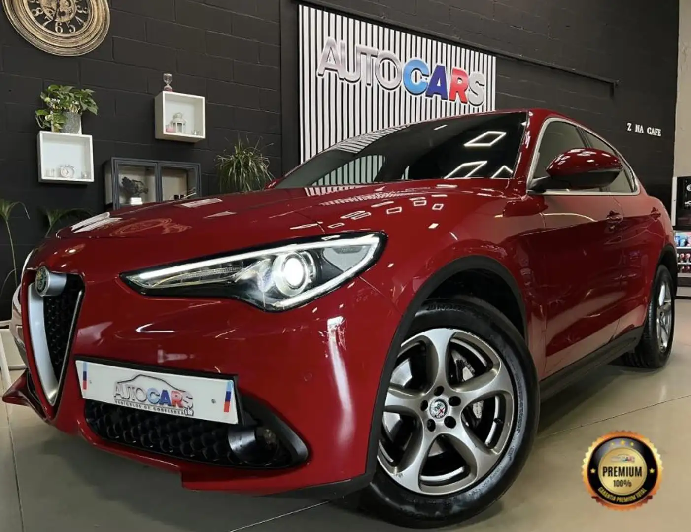 Alfa Romeo Stelvio 2.2 Executive RWD Aut. 150 Rood - 1
