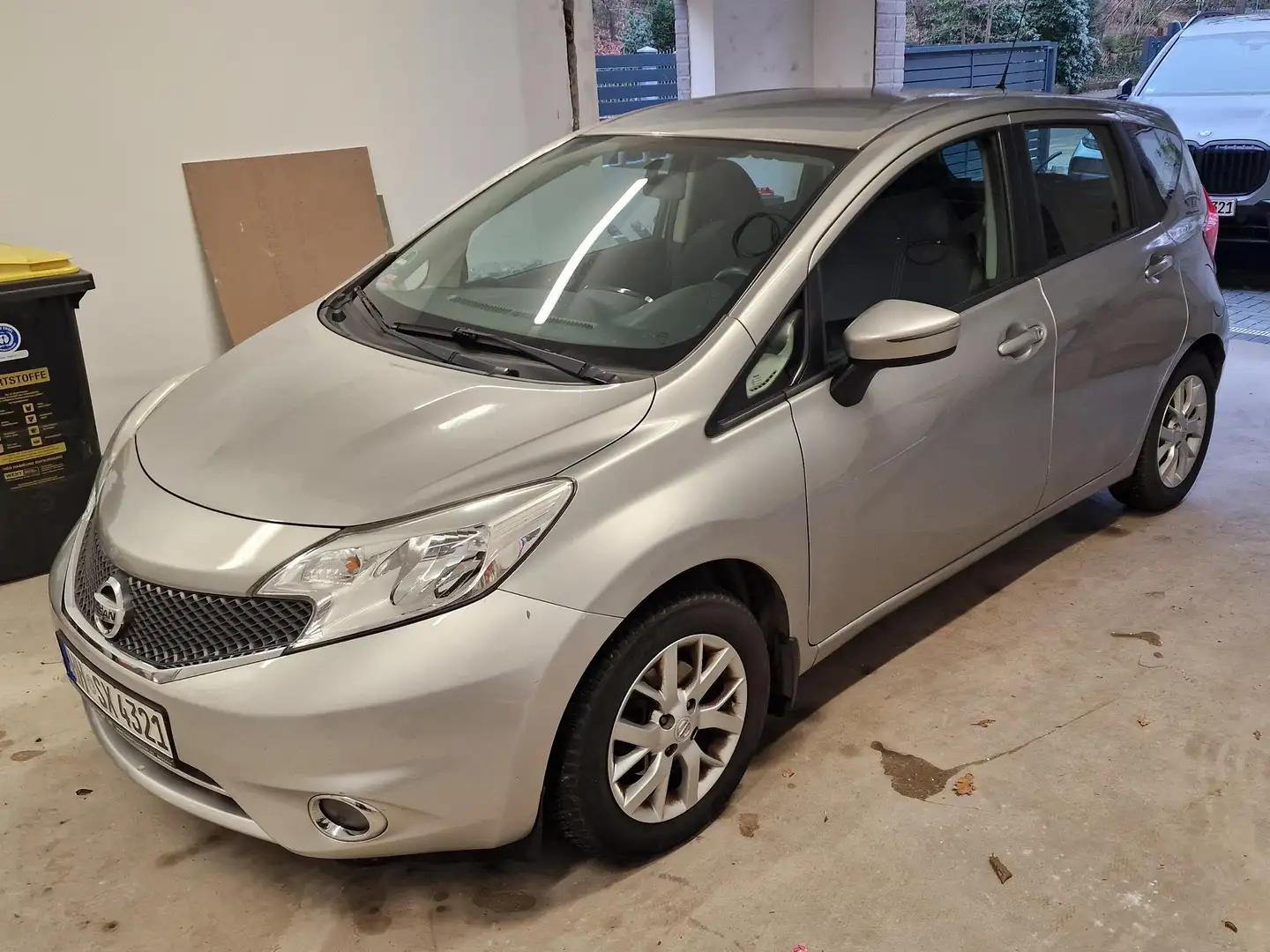 Nissan Note Note 1.2 acenta Silber - 2