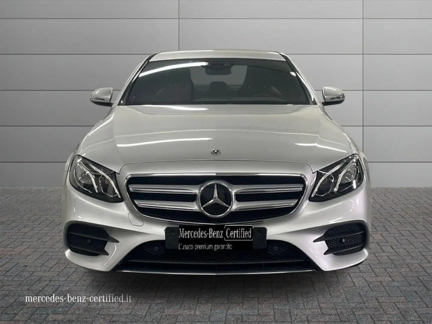 Mercedes-Benz E 220 220 d Premium Plus 4matic auto Argento - 2
