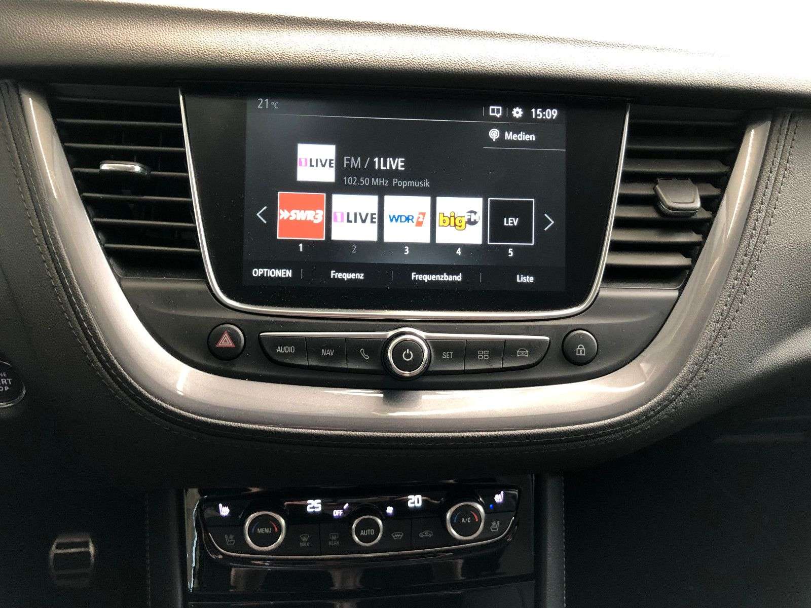 Opel Grandland X