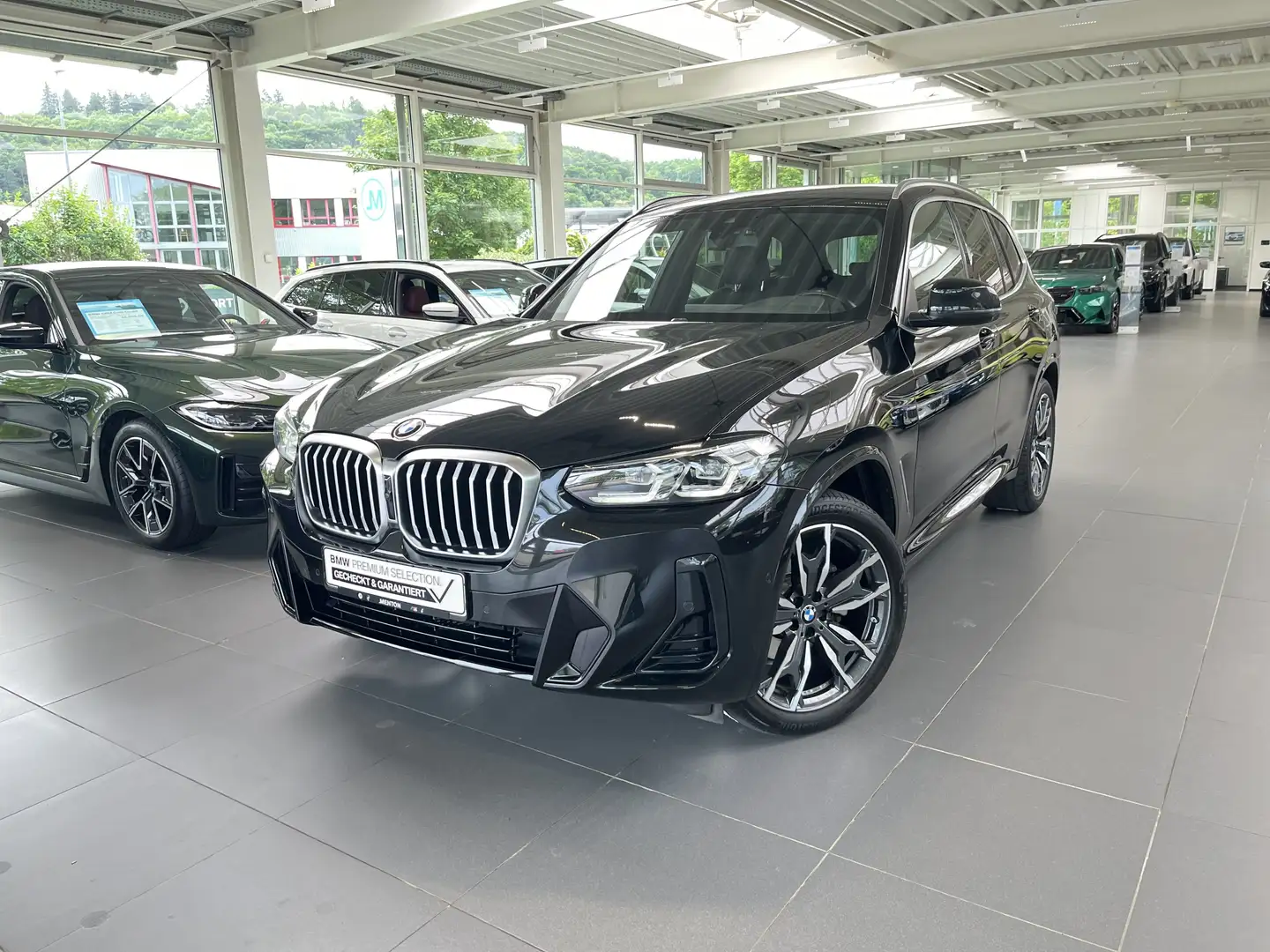 BMW X3 xDrive20d M Sportpaket AHK/Park.-Ass.+/Driving-Ass Zwart - 2
