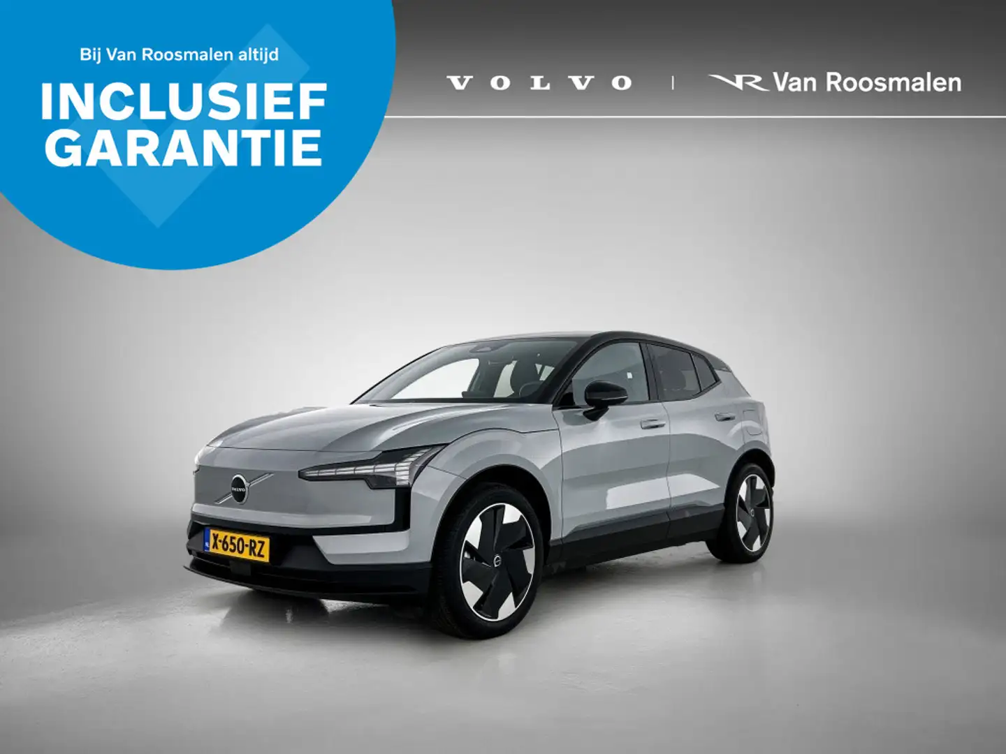 Volvo EX30 Extended Range Plus | Trekhaak | Stoelverw. | Extr Grijs - 1