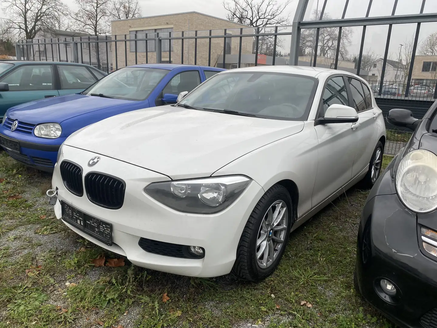 BMW 116 116 i ~Motorschaden~ Weiß - 2