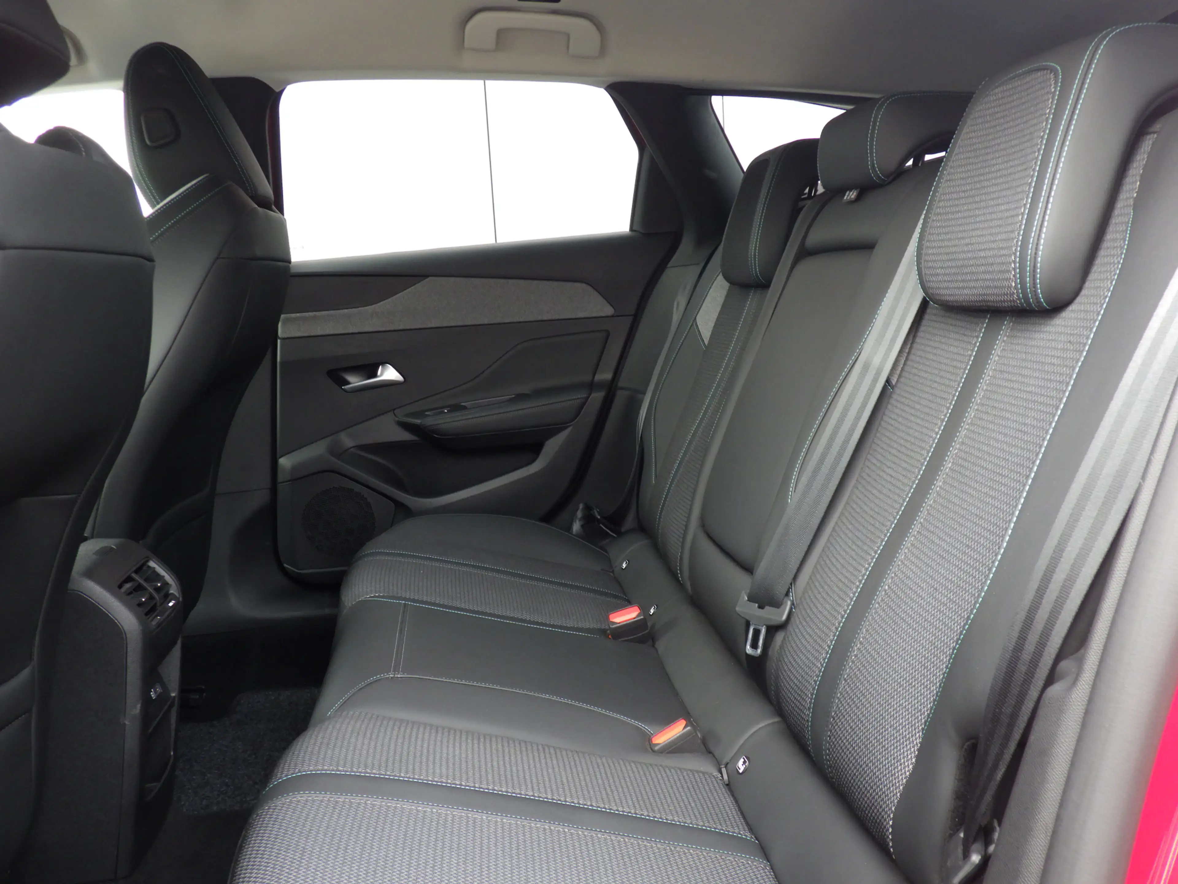 Peugeot 308 SW 1.2 AUT Allure, Camera, Cruise, Navi, Compleet! — photo 25