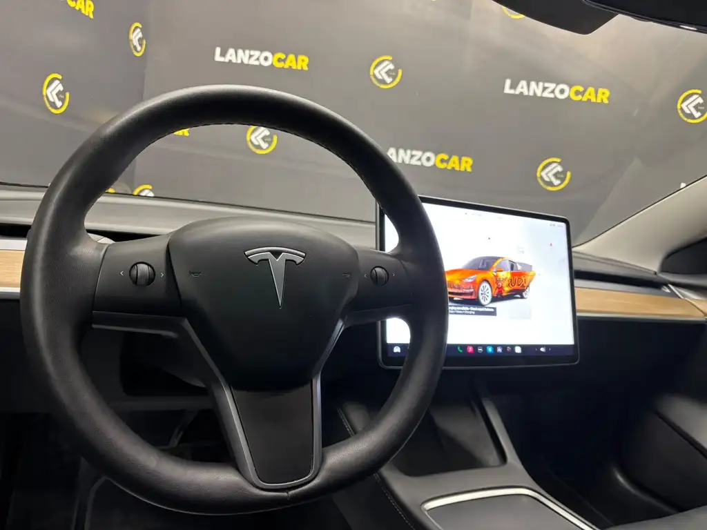 Tesla Model 3 | foto 8