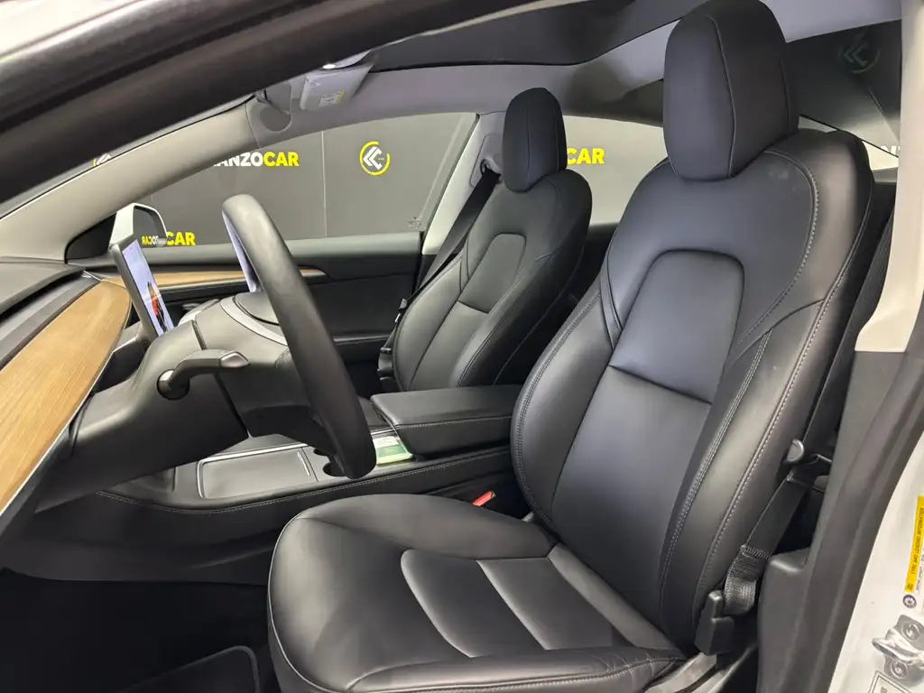 Tesla Model 3 | foto 13