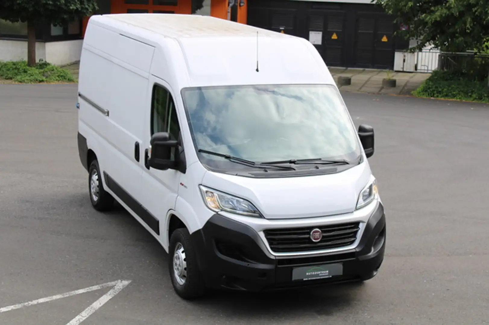 Fiat Ducato 130 Multijet L2H2 Navi/Kamera/DAB/AHK Weiß - 1