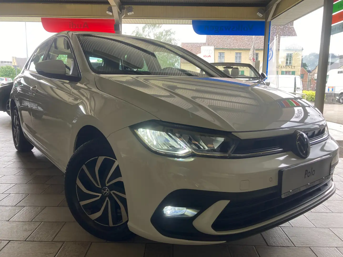 Volkswagen Polo -El. Airco -CC -Virtual -App -Parkss V+A -Aluvelg Blanc - 1
