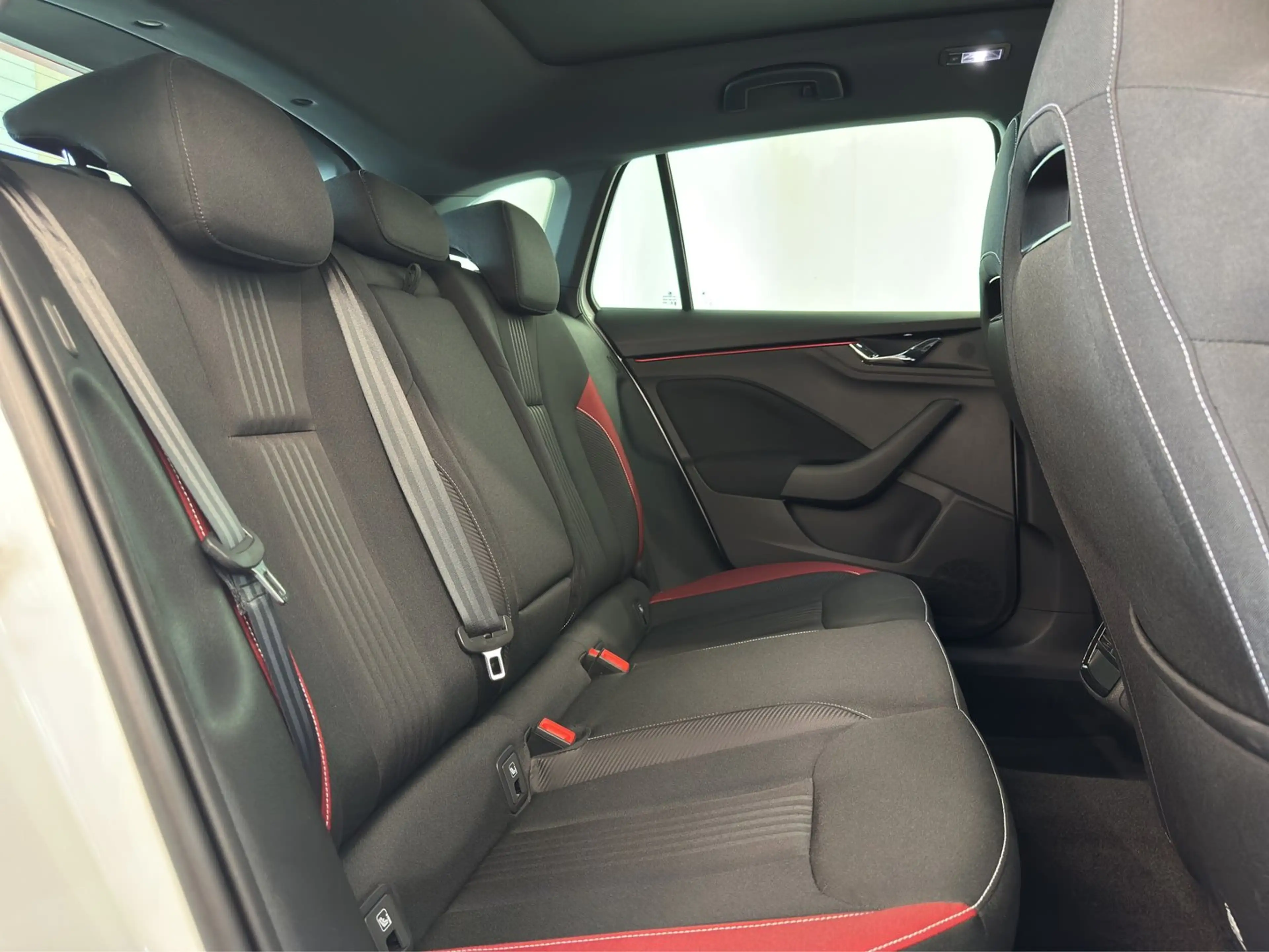 Skoda Scala Monte Carlo TSI — photo 14