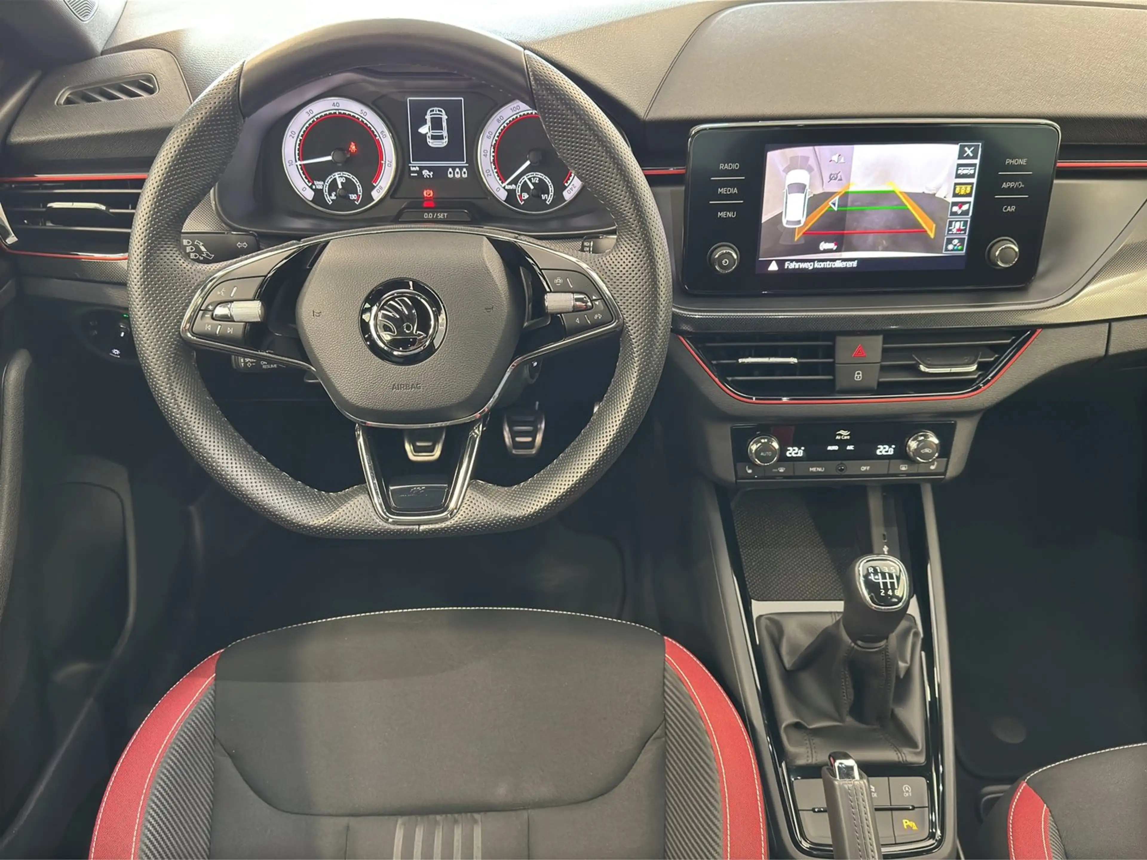 Skoda Scala Monte Carlo TSI — photo 11