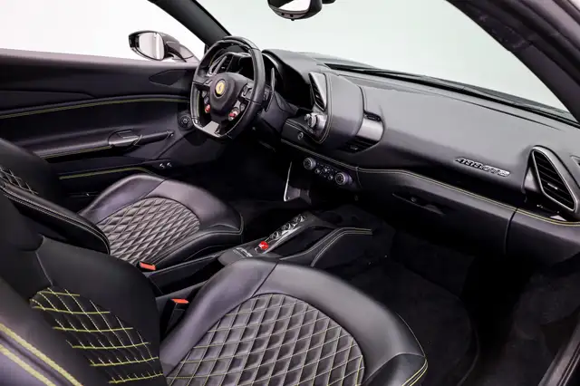 Ferrari 488 view 27