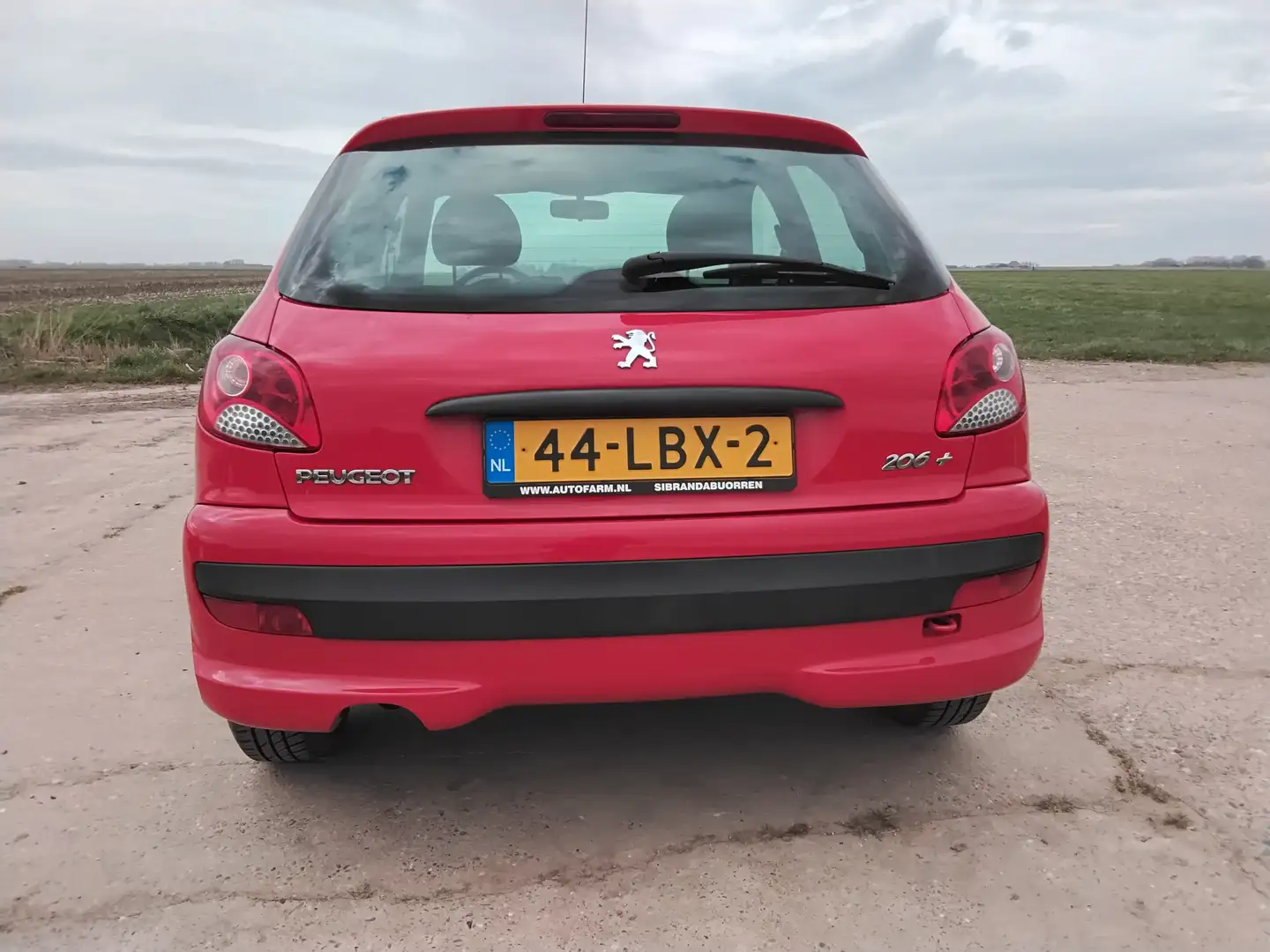 Peugeot 206 206 1.1 XR Rood - 2