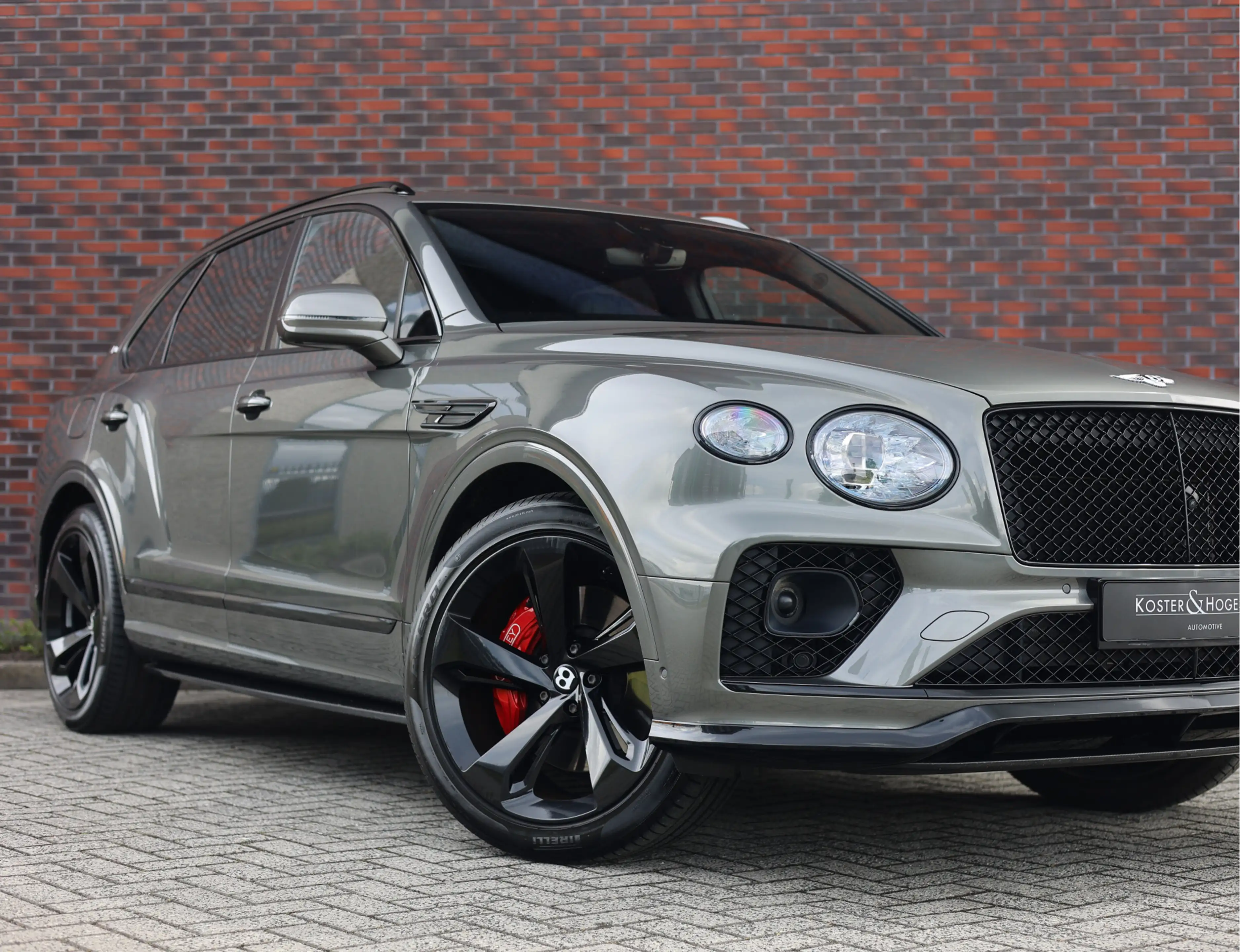 Bentley Bentayga V6 Hybrid | Mulliner - Naim - Night Vision — photo 6