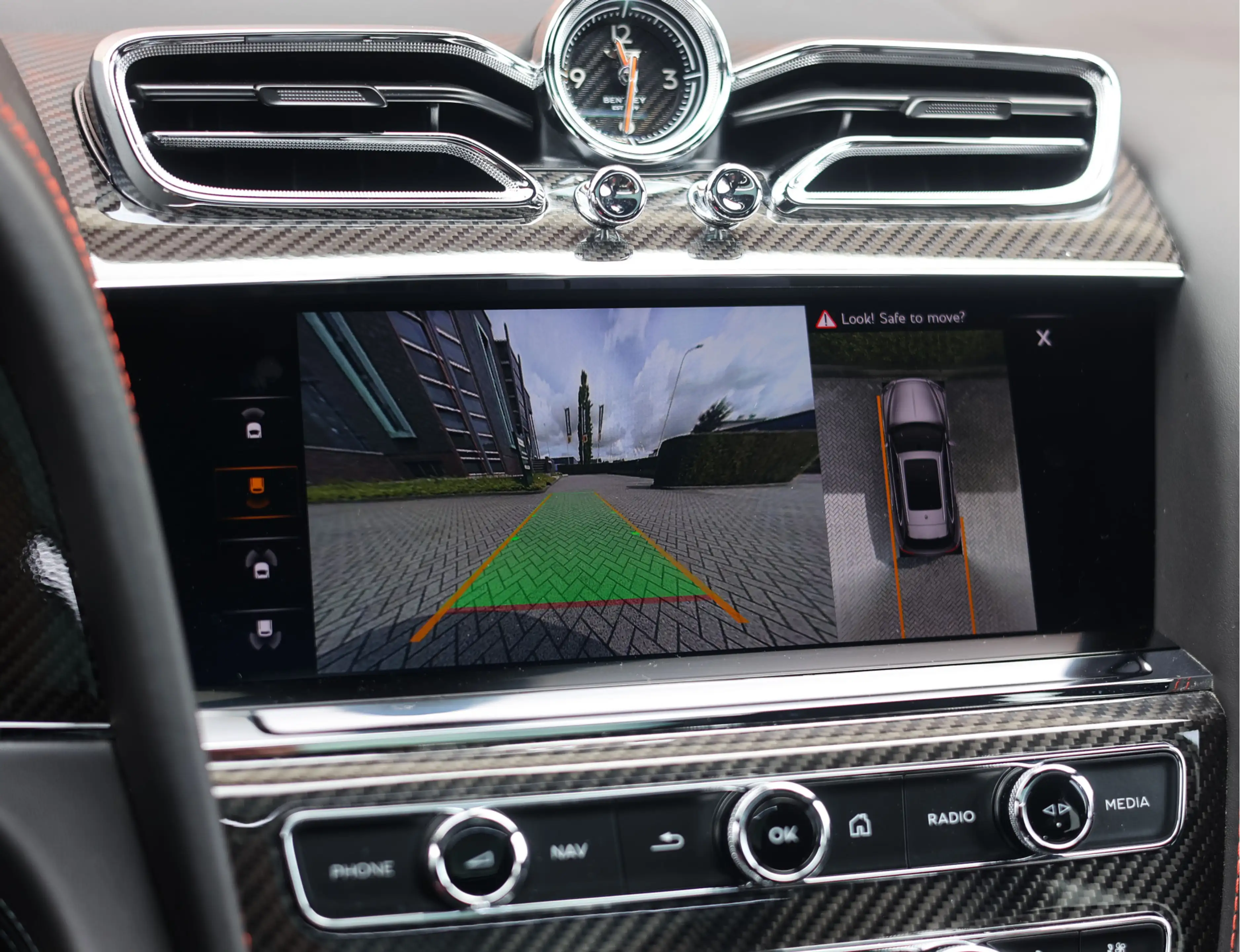 Bentley Bentayga V6 Hybrid | Mulliner - Naim - Night Vision — photo 48
