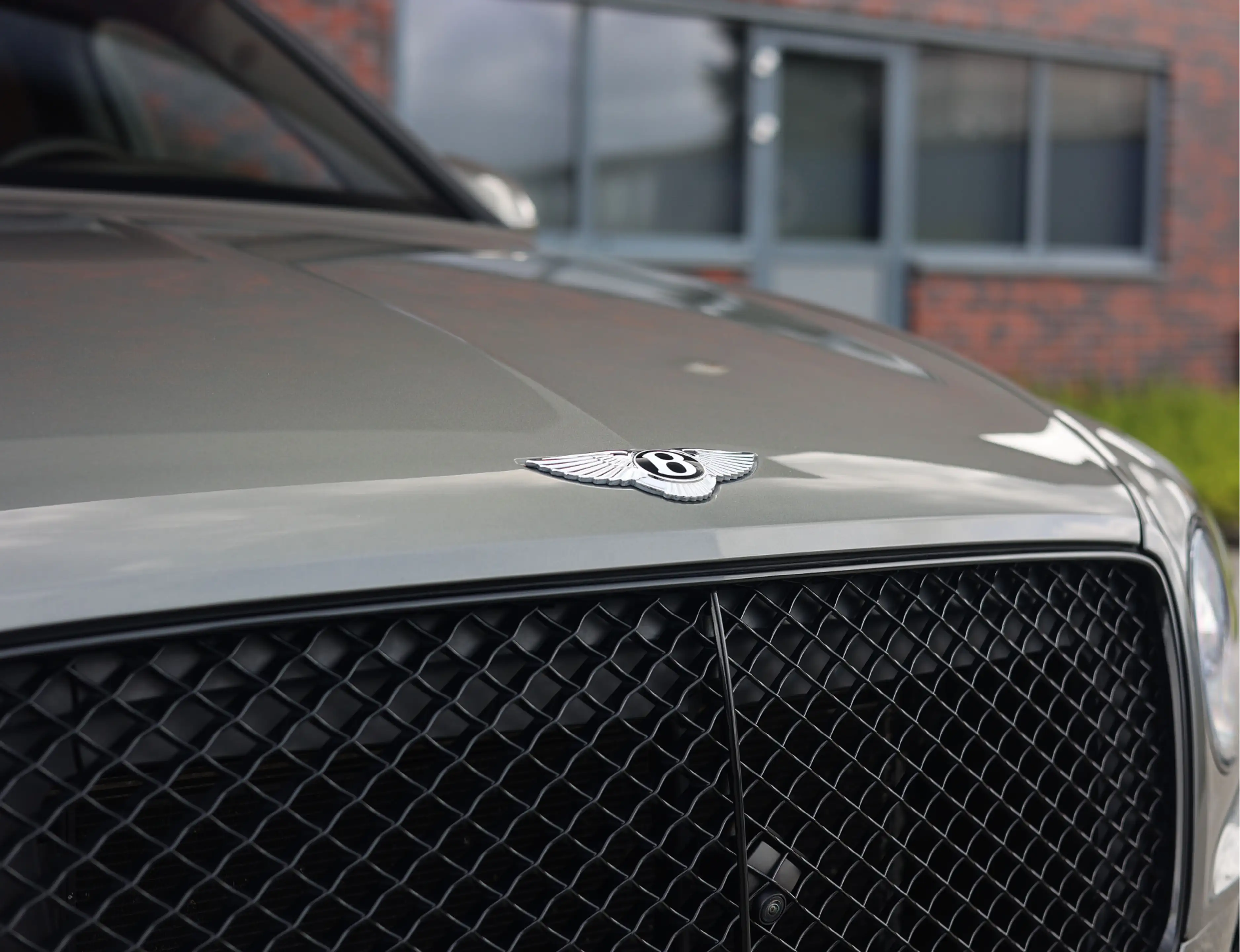 Bentley Bentayga V6 Hybrid | Mulliner - Naim - Night Vision — photo 9