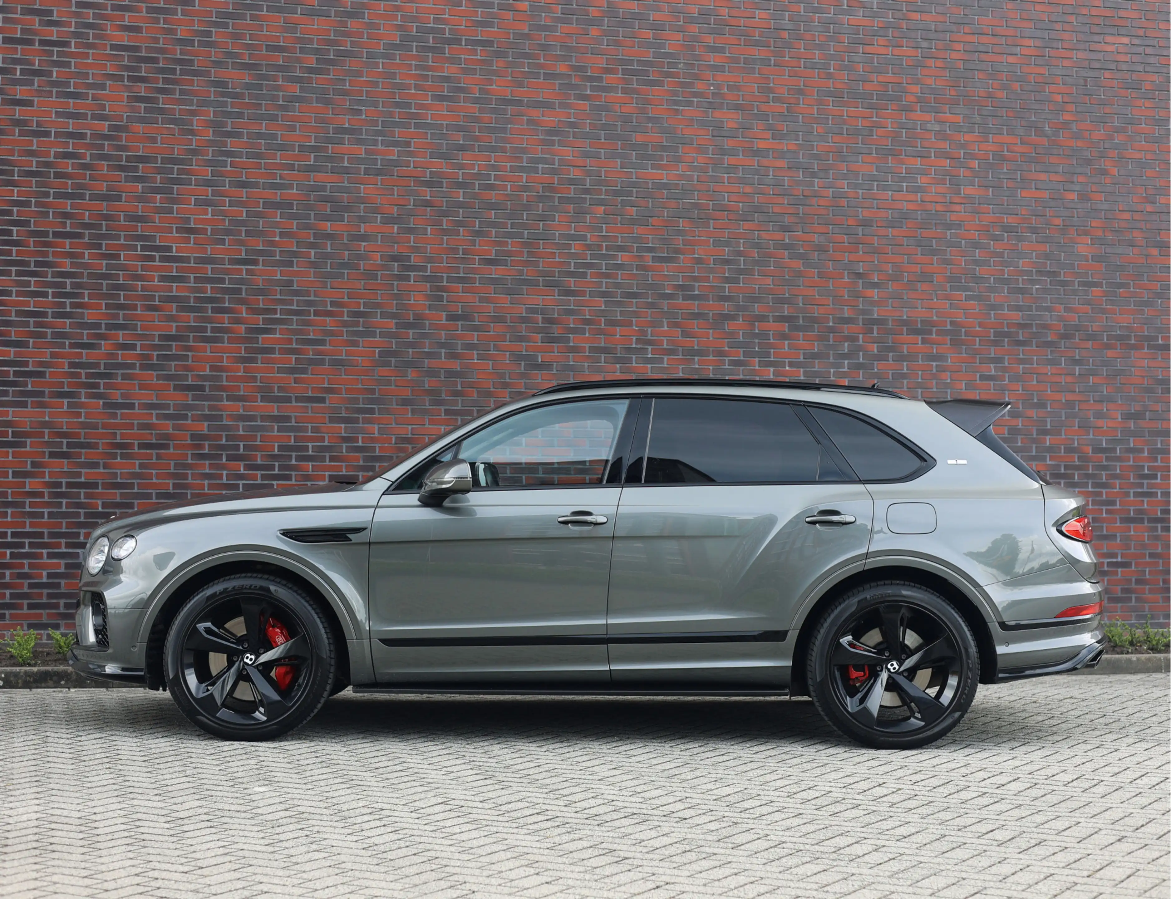Bentley Bentayga V6 Hybrid | Mulliner - Naim - Night Vision — photo 15