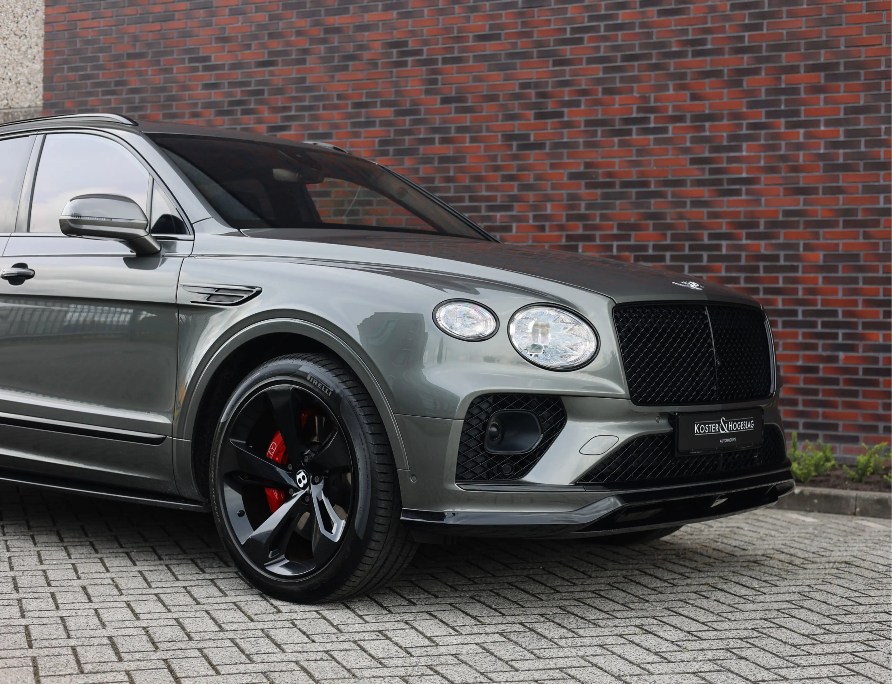 Bentley Bentayga V6 Hybrid | Mulliner - Naim - Night Vision — photo 18