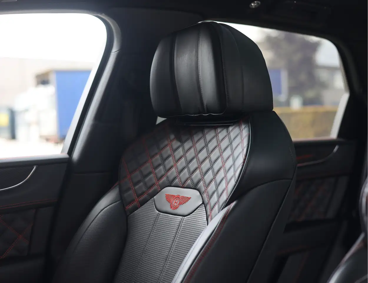 Bentley Bentayga 2021