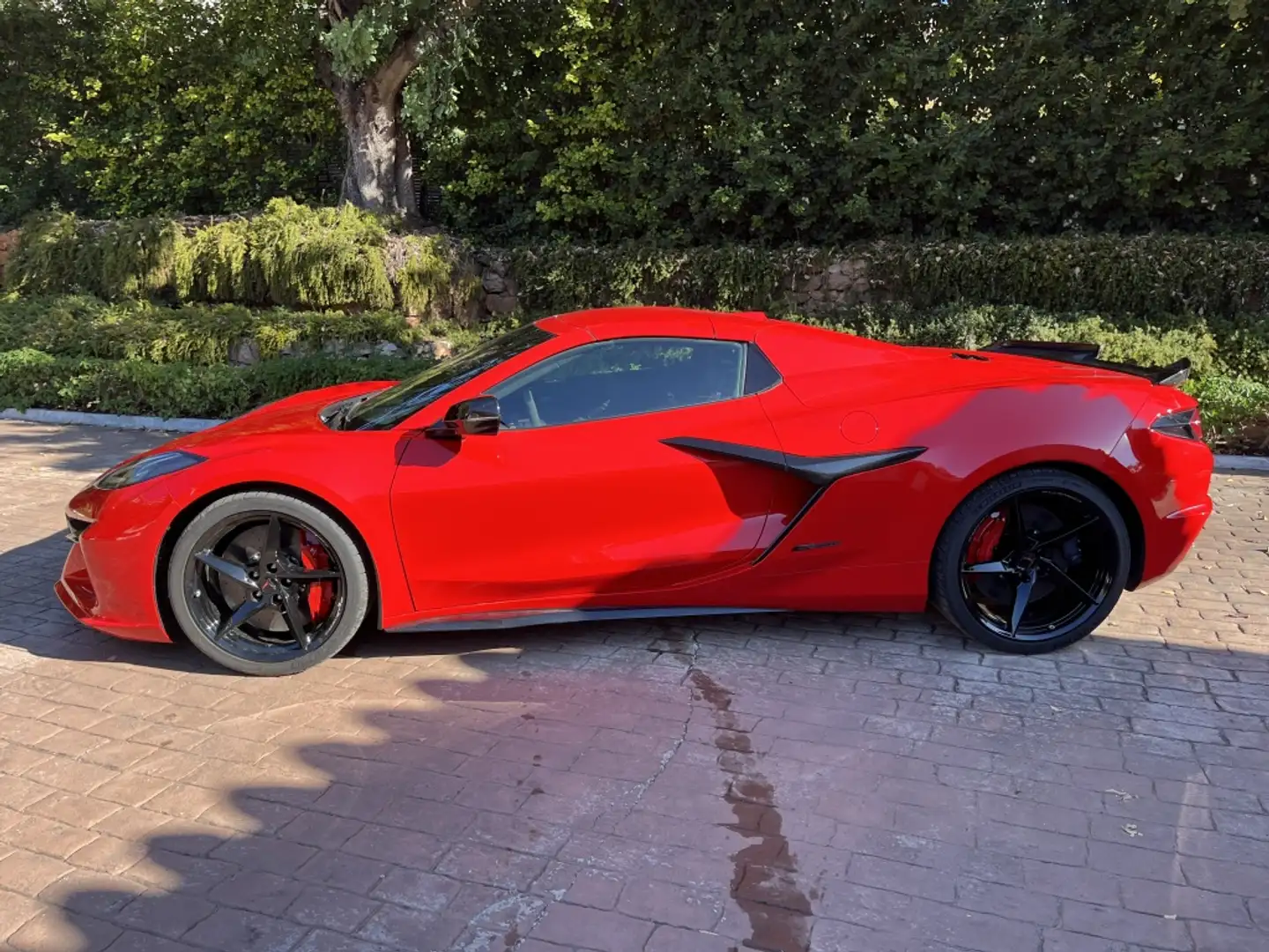 Chevrolet Corvette E-Ray 3LZ Convertible Rood - 2