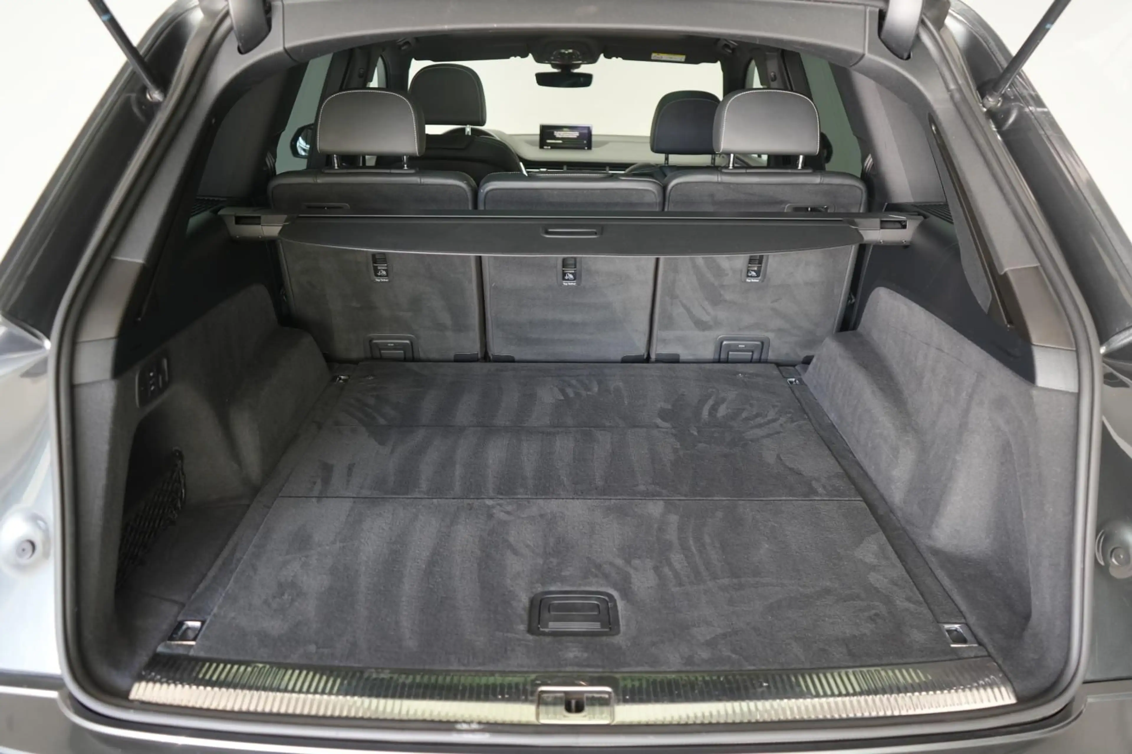 Audi SQ7 4.0 TDI quattro tiptronic ACC/Kamera/HUD/Pan — photo 7
