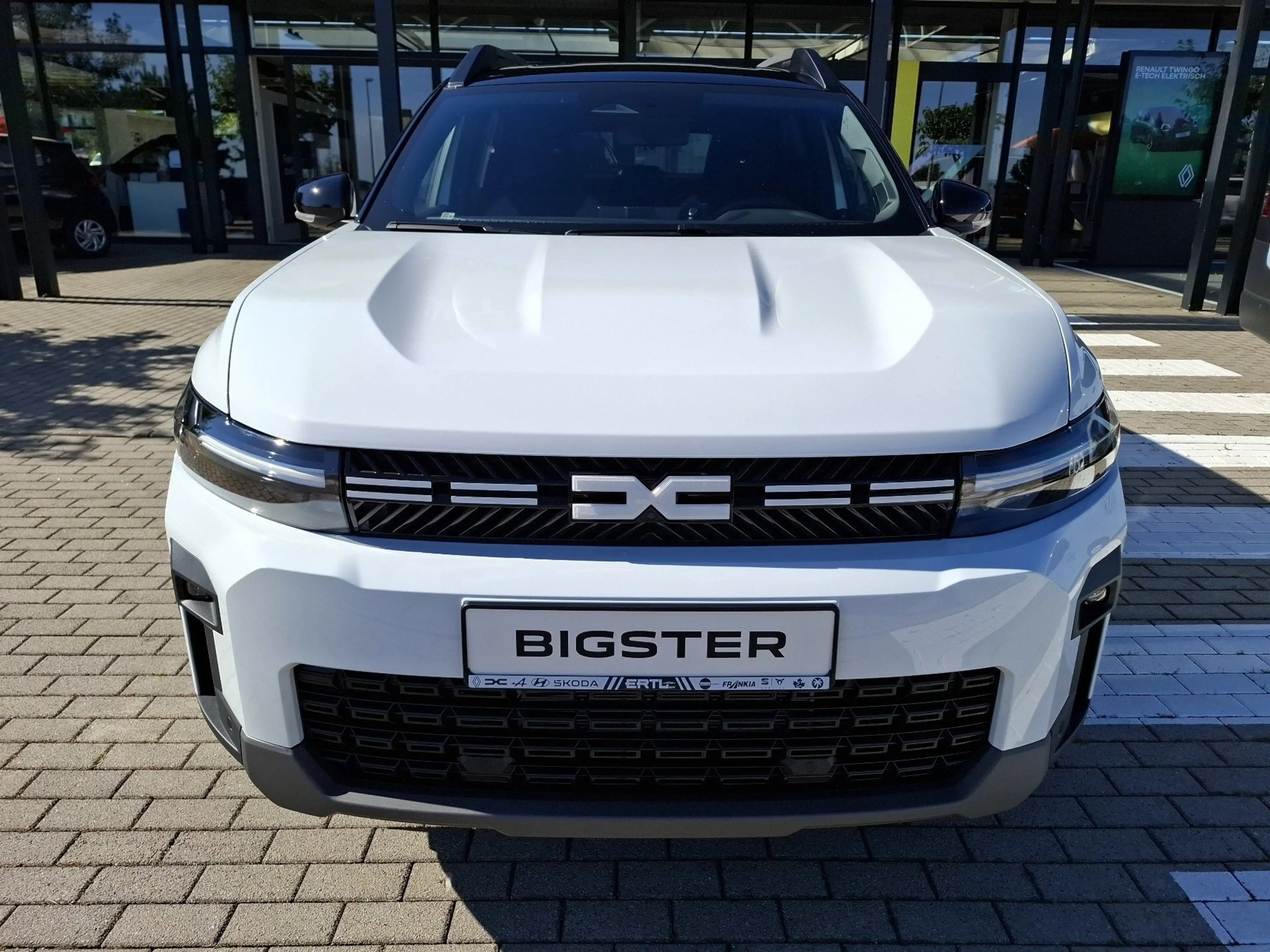 Dacia Bigster Journey HYBRID 155 — photo 3