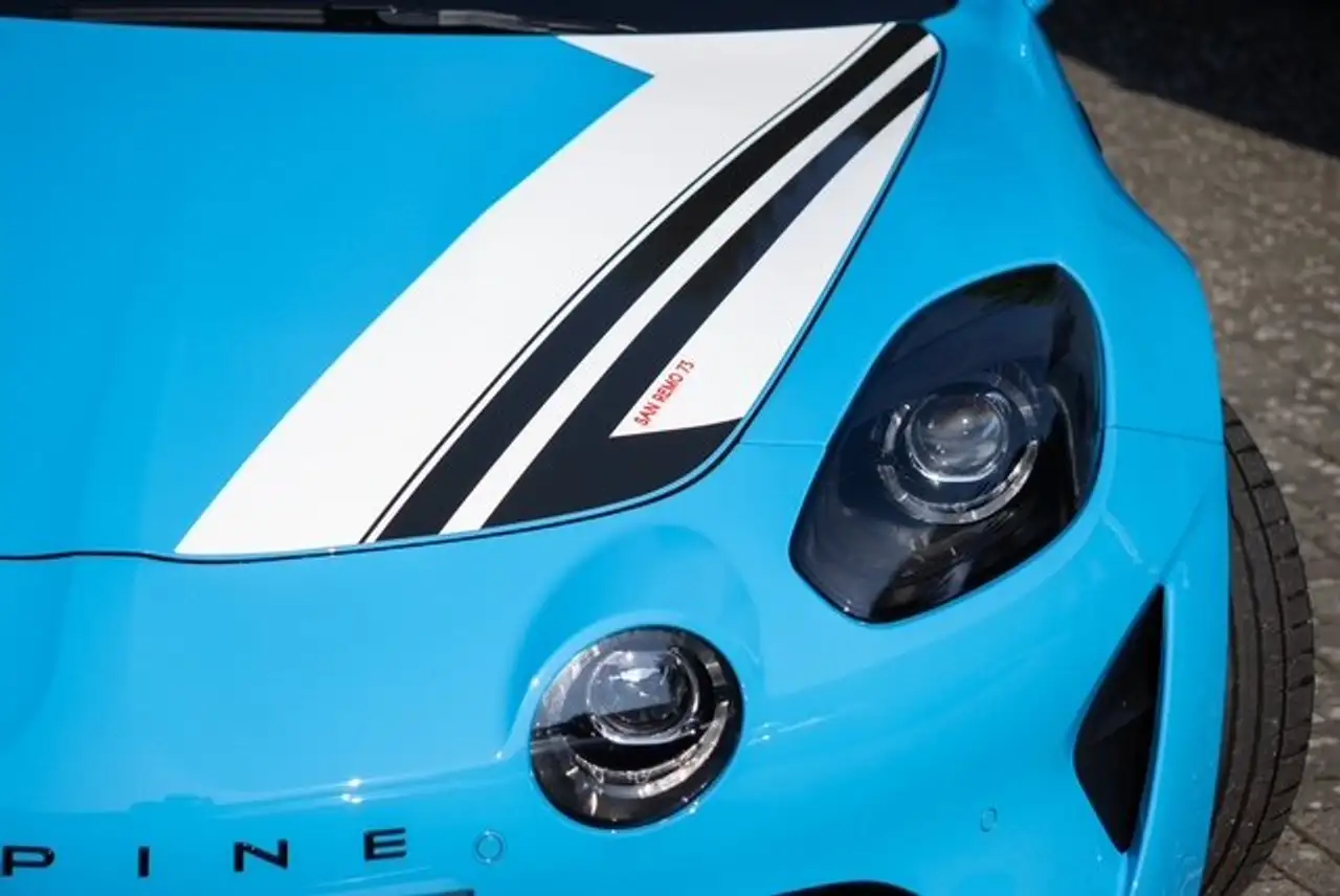 Alpine A110 2024