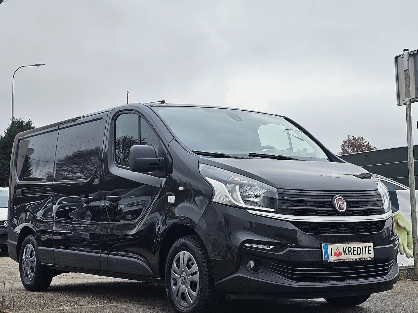 Fiat Talento Talento L2H1 3,0t 2,0 EcoJet 145 1-Hand P... Schwarz - 1