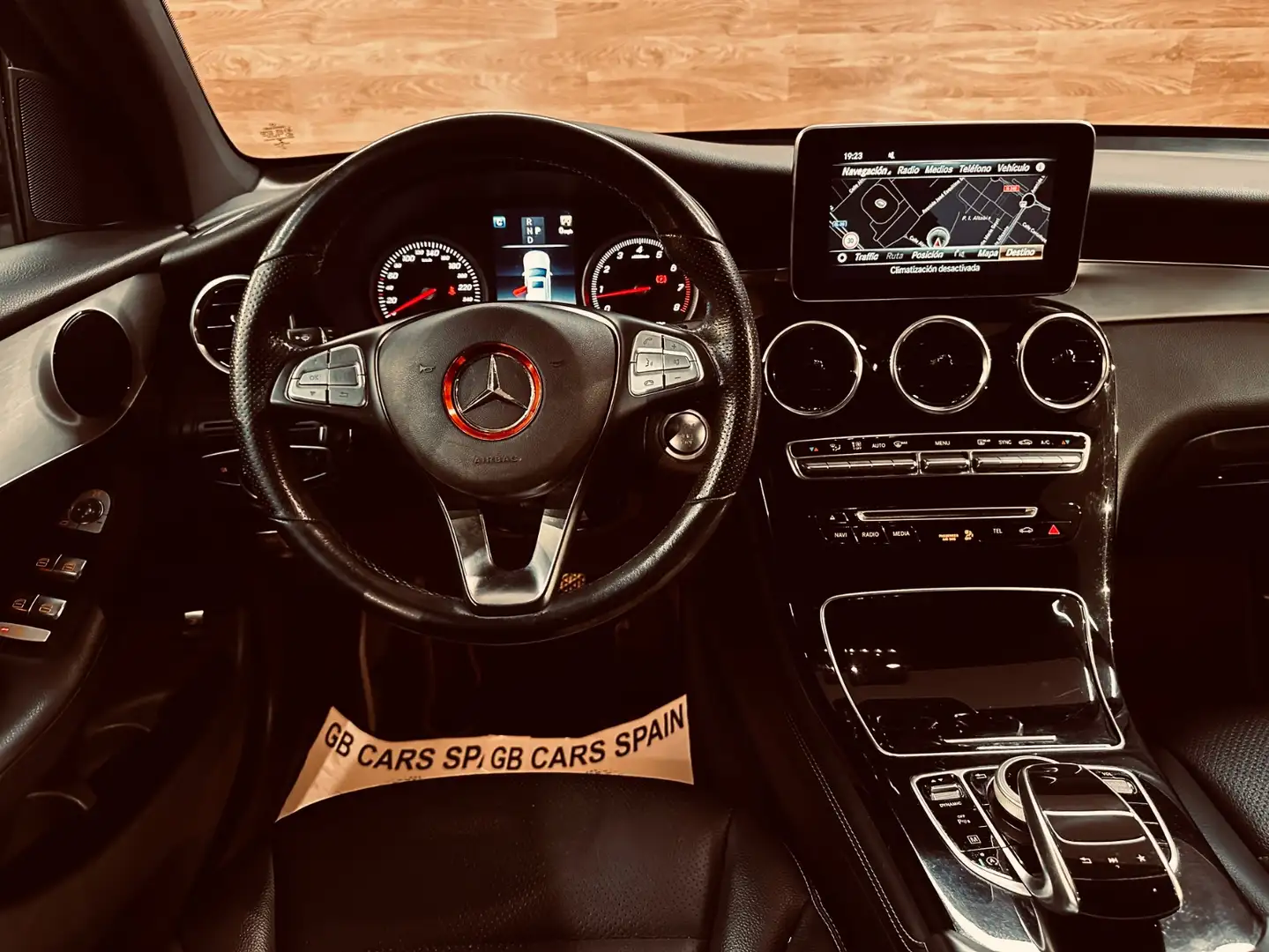 Mercedes-Benz GLC 250 4Matic Aut. Negro - 2
