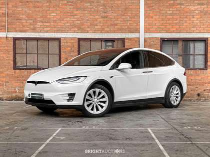 Tesla Model X 75D Base 7p