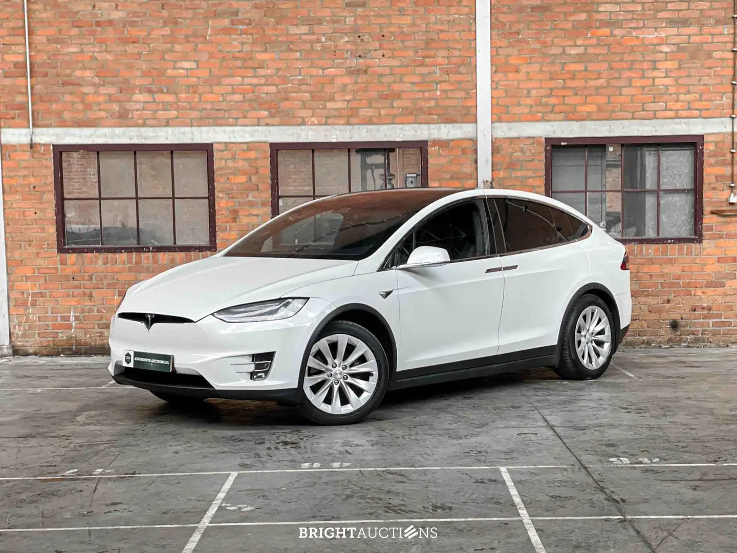 Tesla Model X 75D Base 7p Blanc - 2