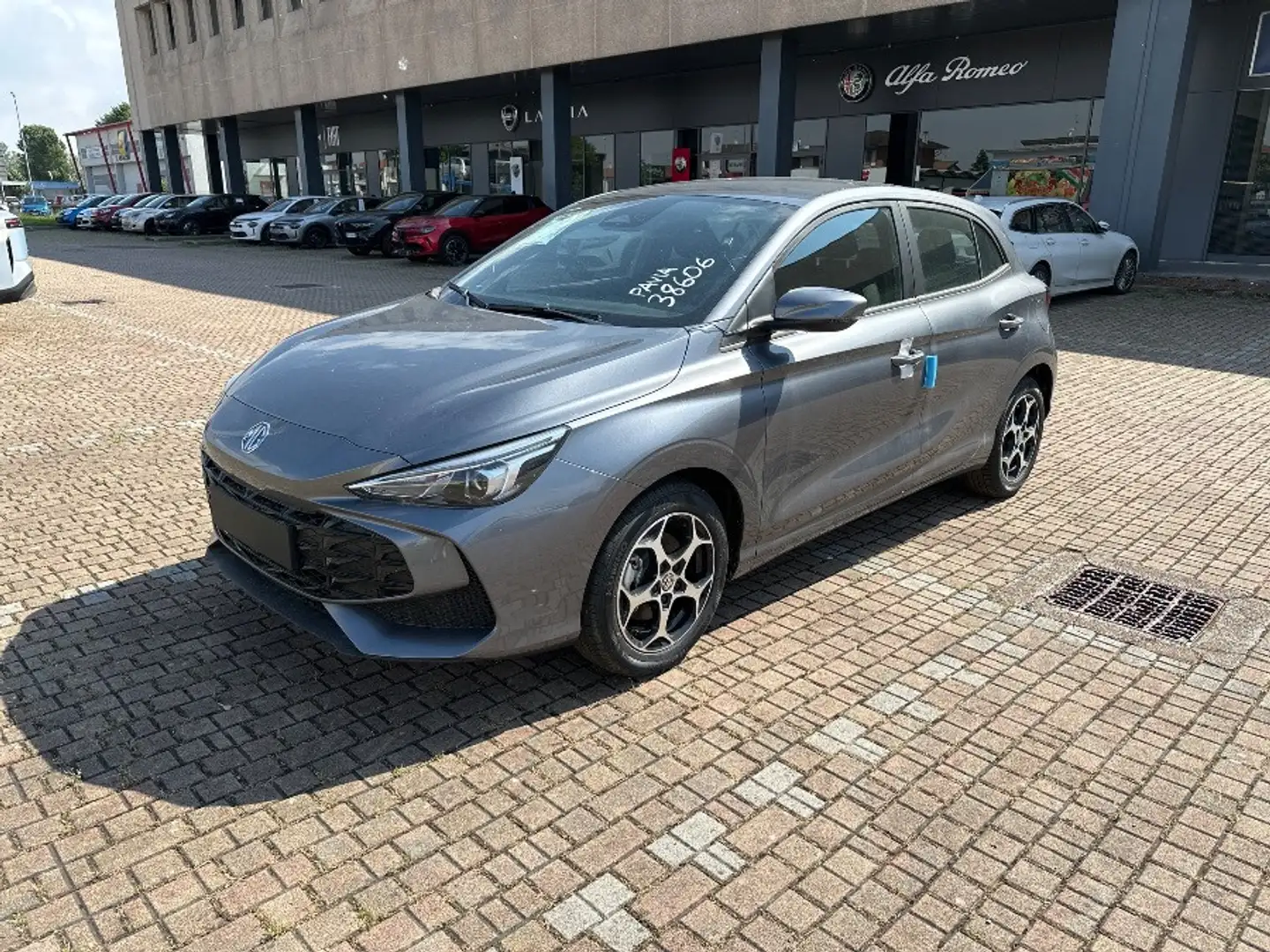 MG MG3 1.5  Comfort Grau - 1