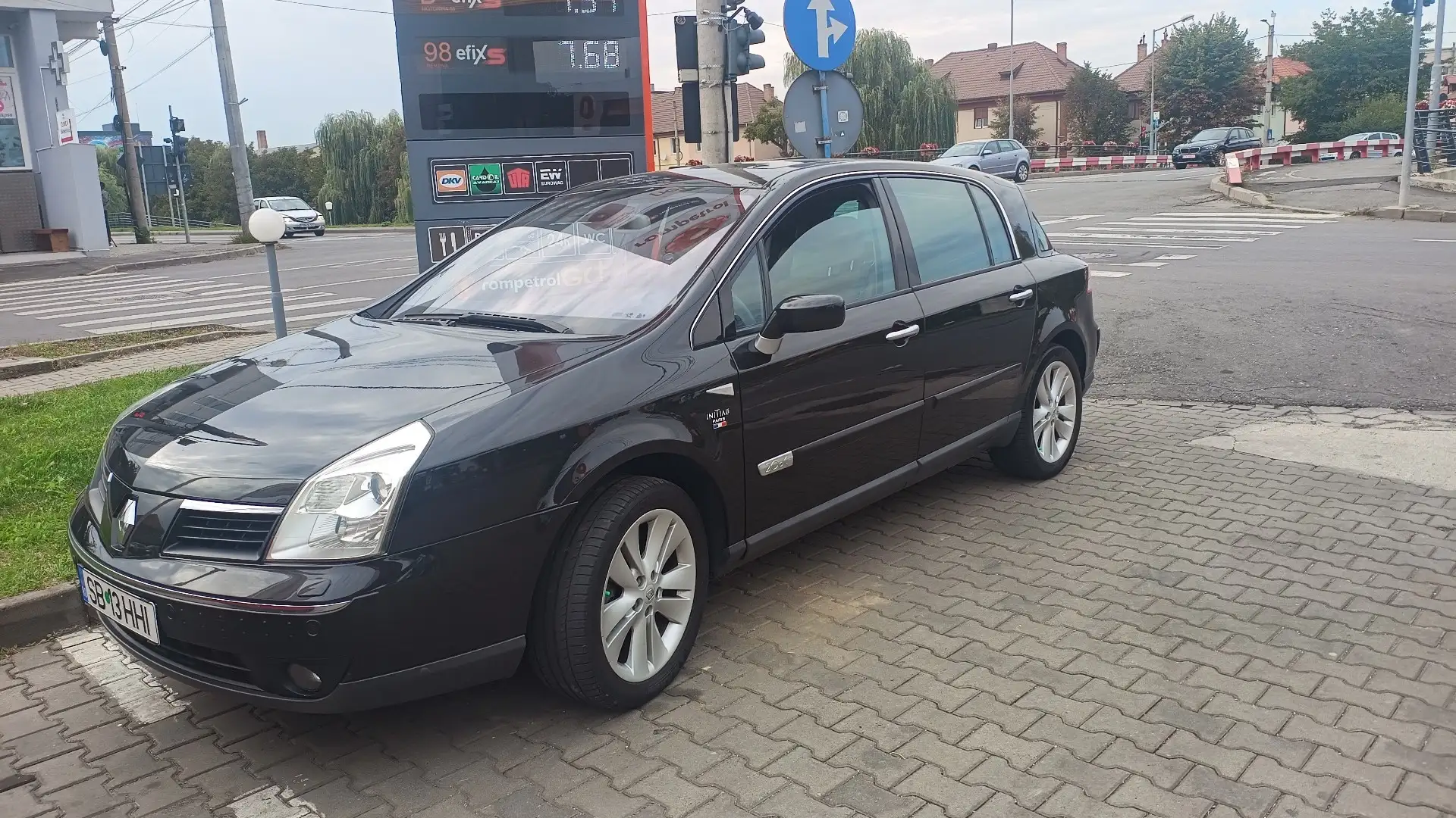 Renault Vel Satis 2.0 dCi FAP Initiale - 1