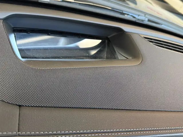 Mercedes-Benz Gle view 27