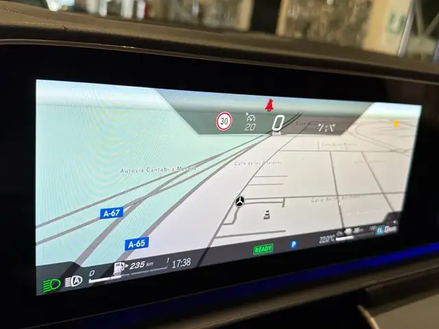 Mercedes-Benz Gle view 15
