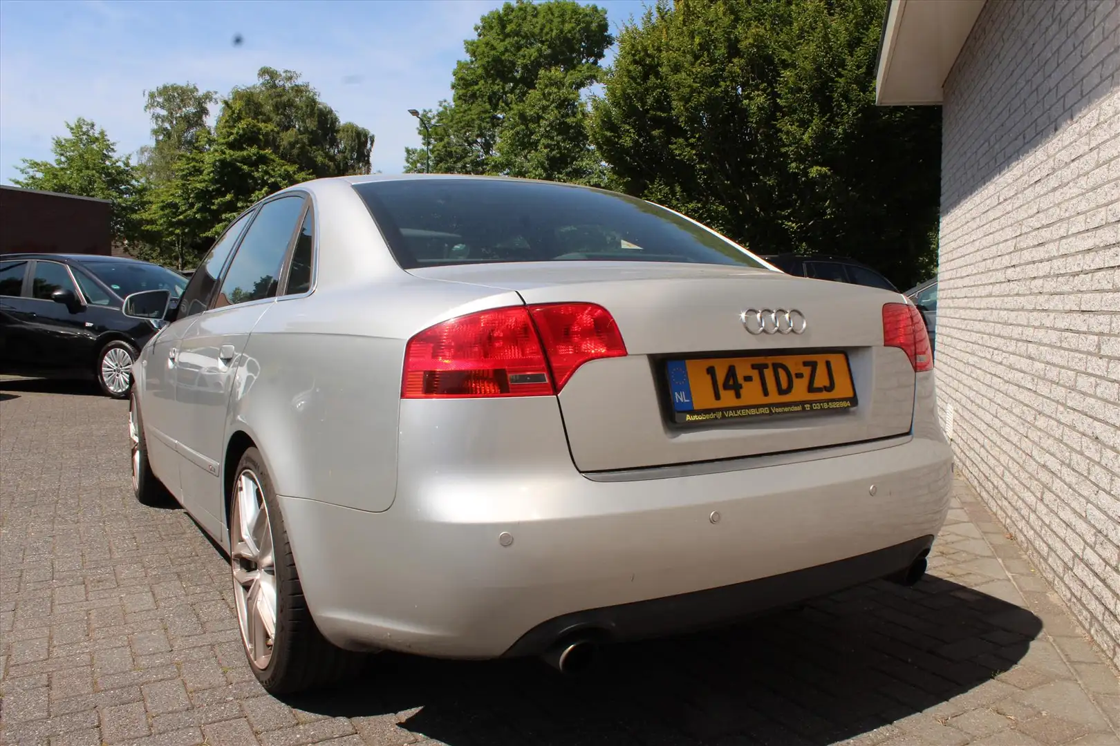 Audi A4 1.8 Turbo Pro Line Grijs - 2