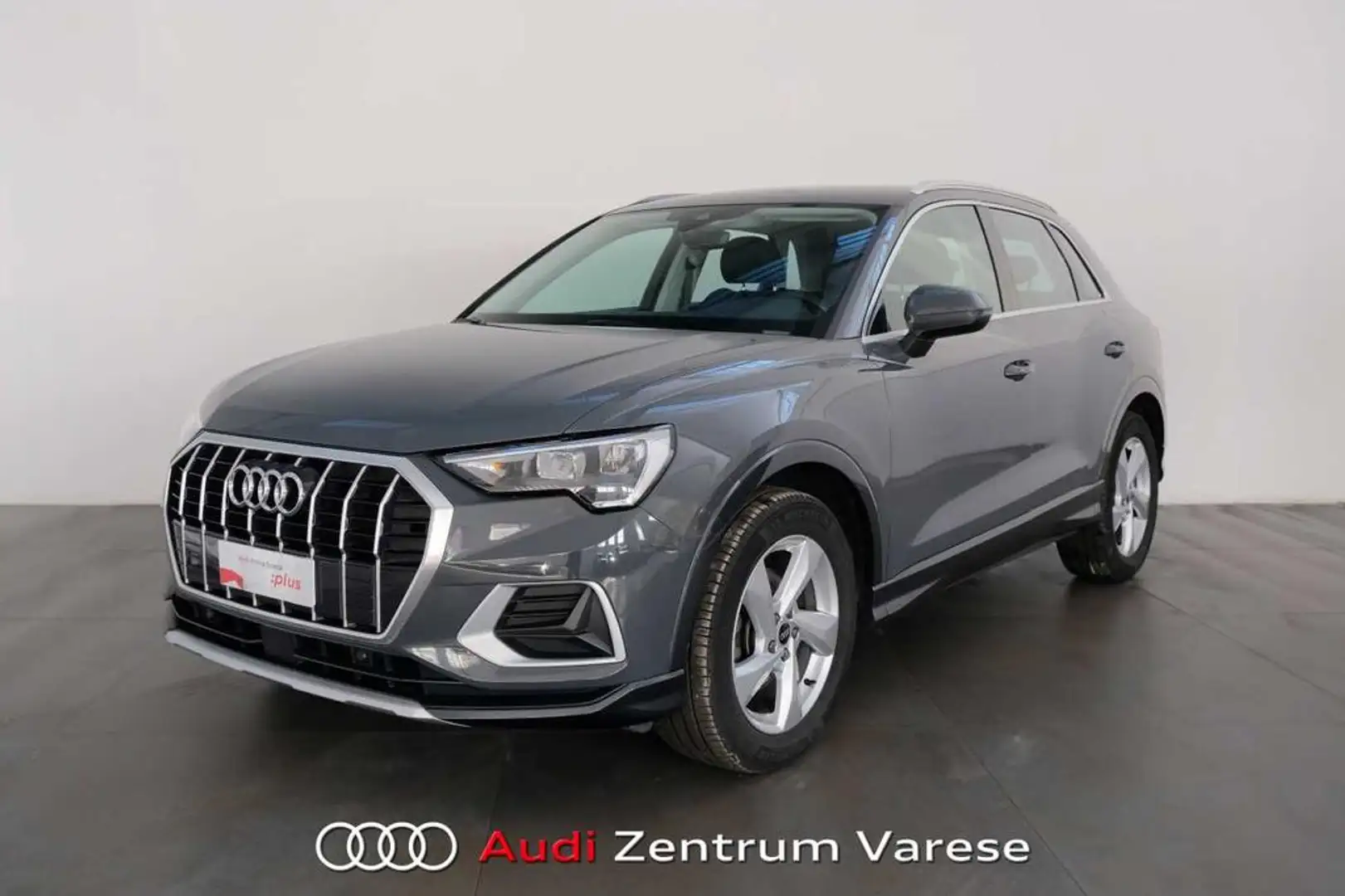 Audi Q3 35 1.5 tfsi mhev Business Advanced s-tronic Gris - 1