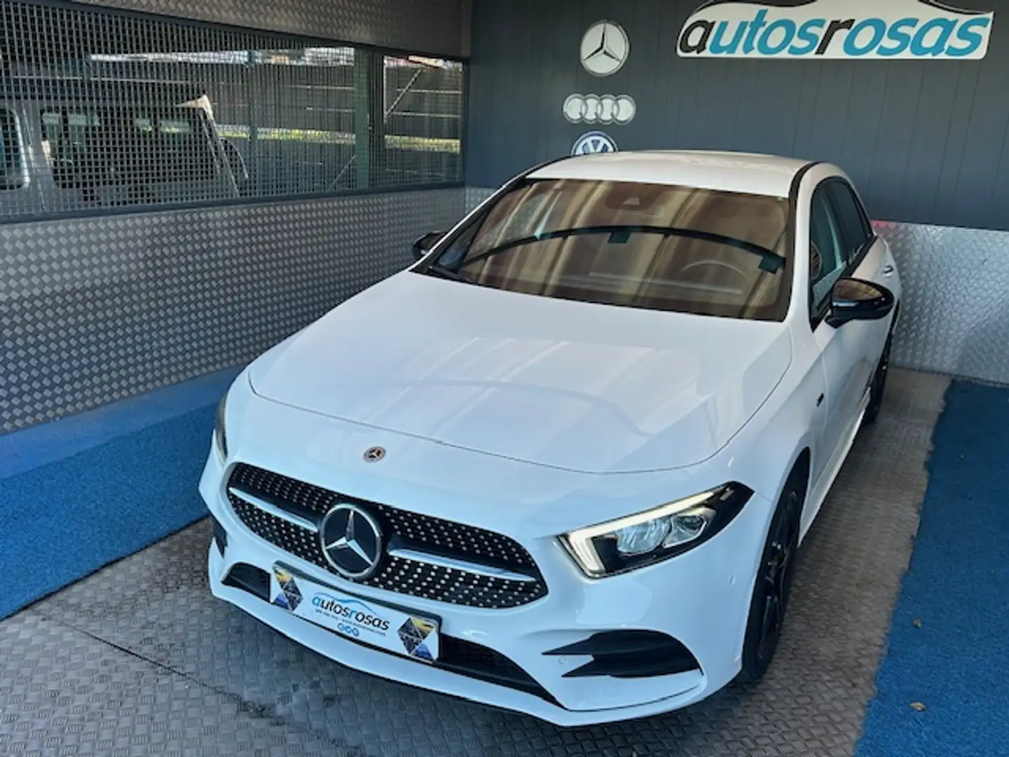 Mercedes-Benz A 250 250e 8G-DCT Blanco - 1