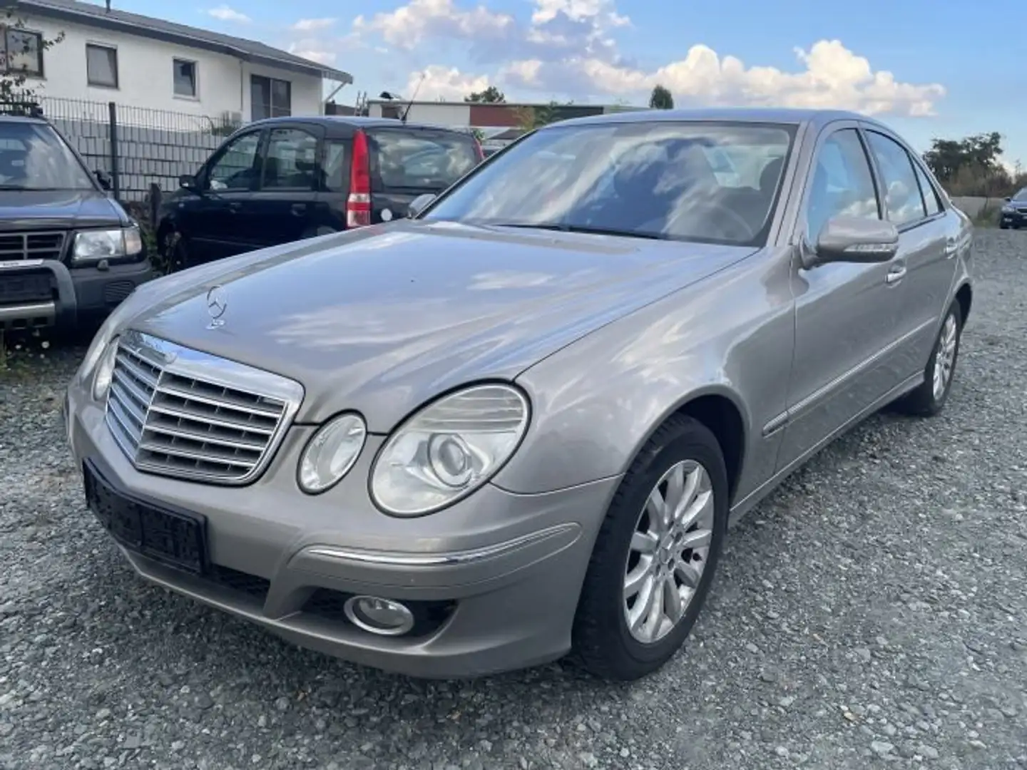 Mercedes-Benz E 280 7G-TRONIC Elegance Gri - 2