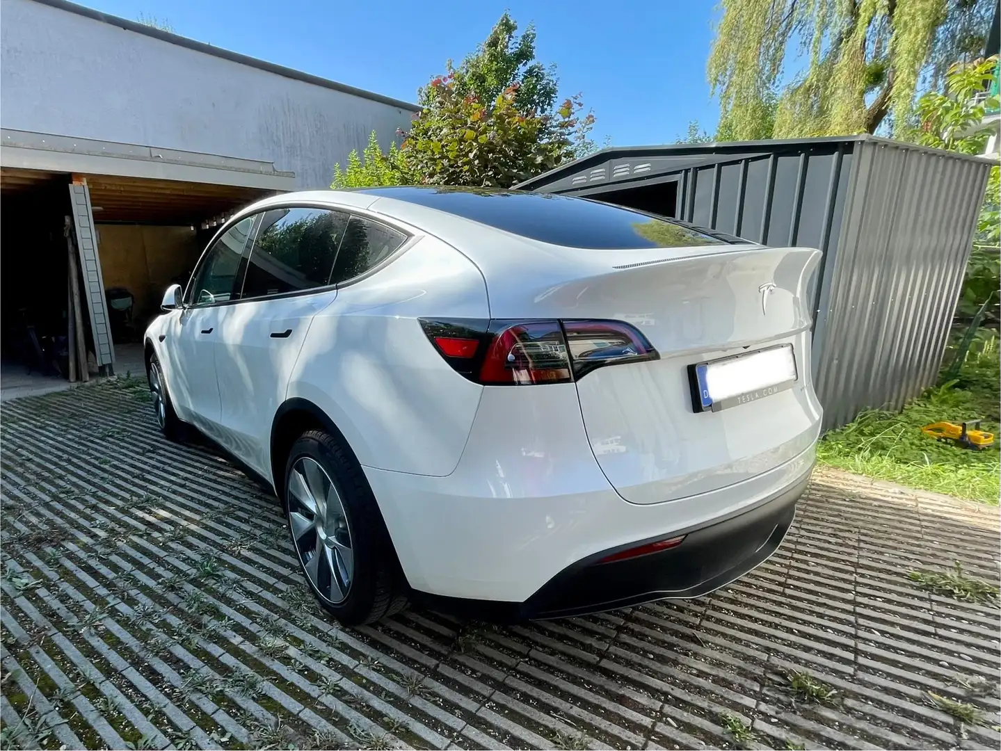 Tesla Model Y Long Range Dual AWD Alb - 2