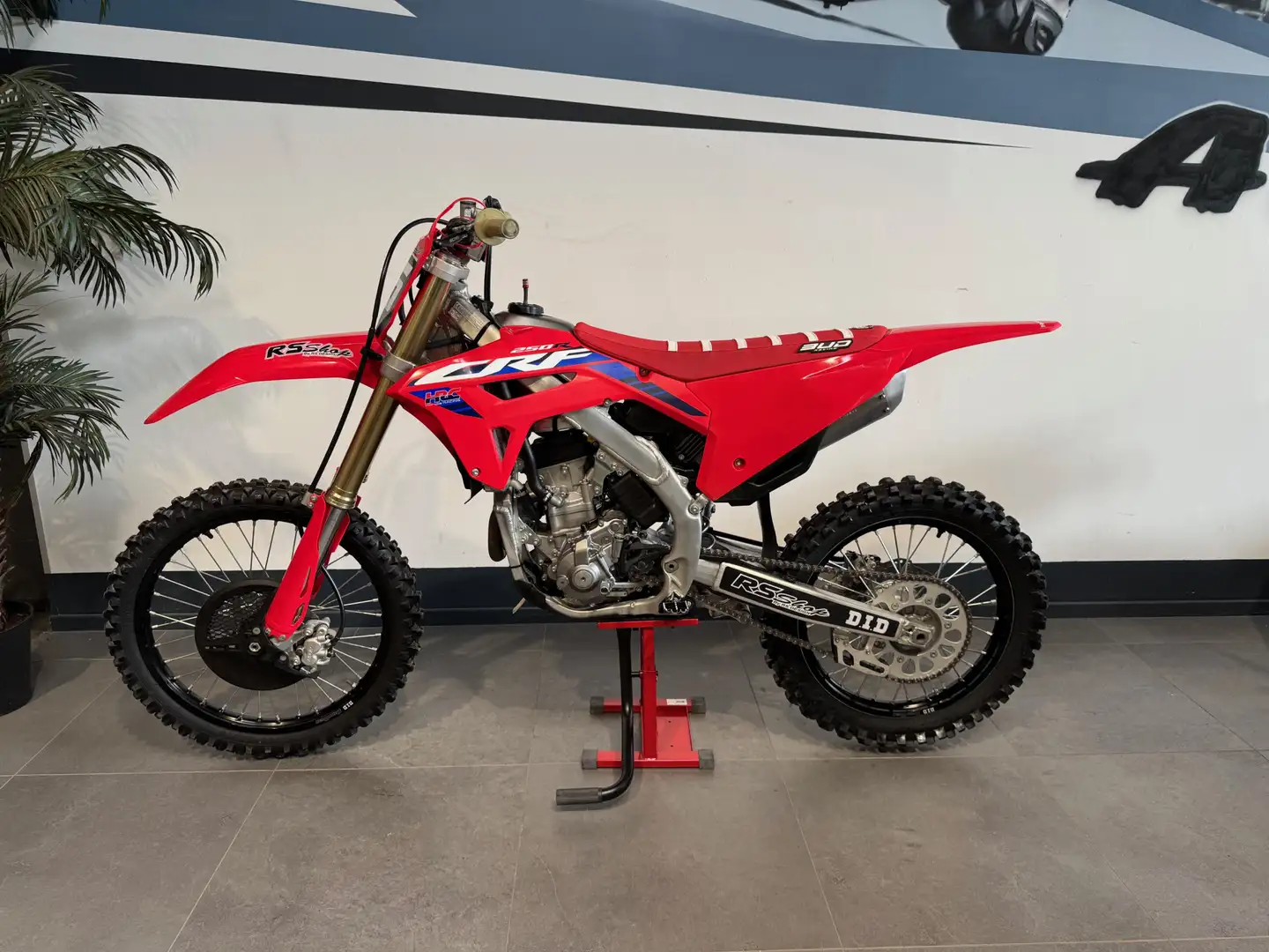 Honda - 2