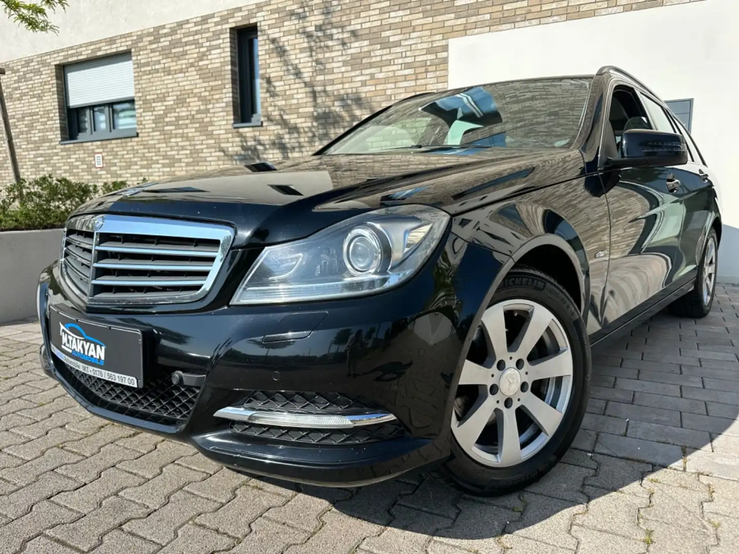Mercedes-Benz C 200 T-Modell C 200 T CDI BlueEfficiency*1.Hand* crna - 1