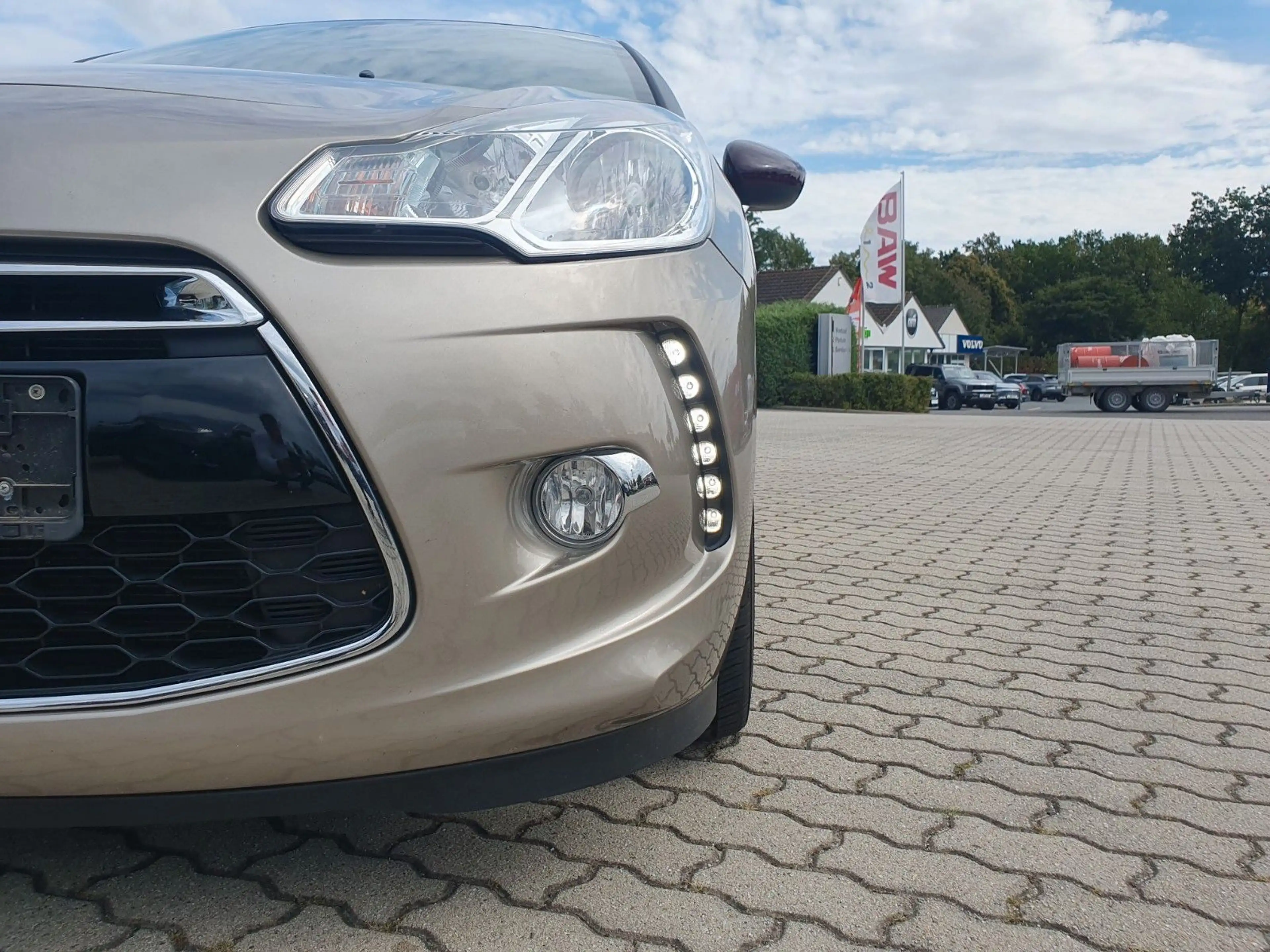 Citroen DS3 SportChic 1,6T 56TKM, Leder — photo 6