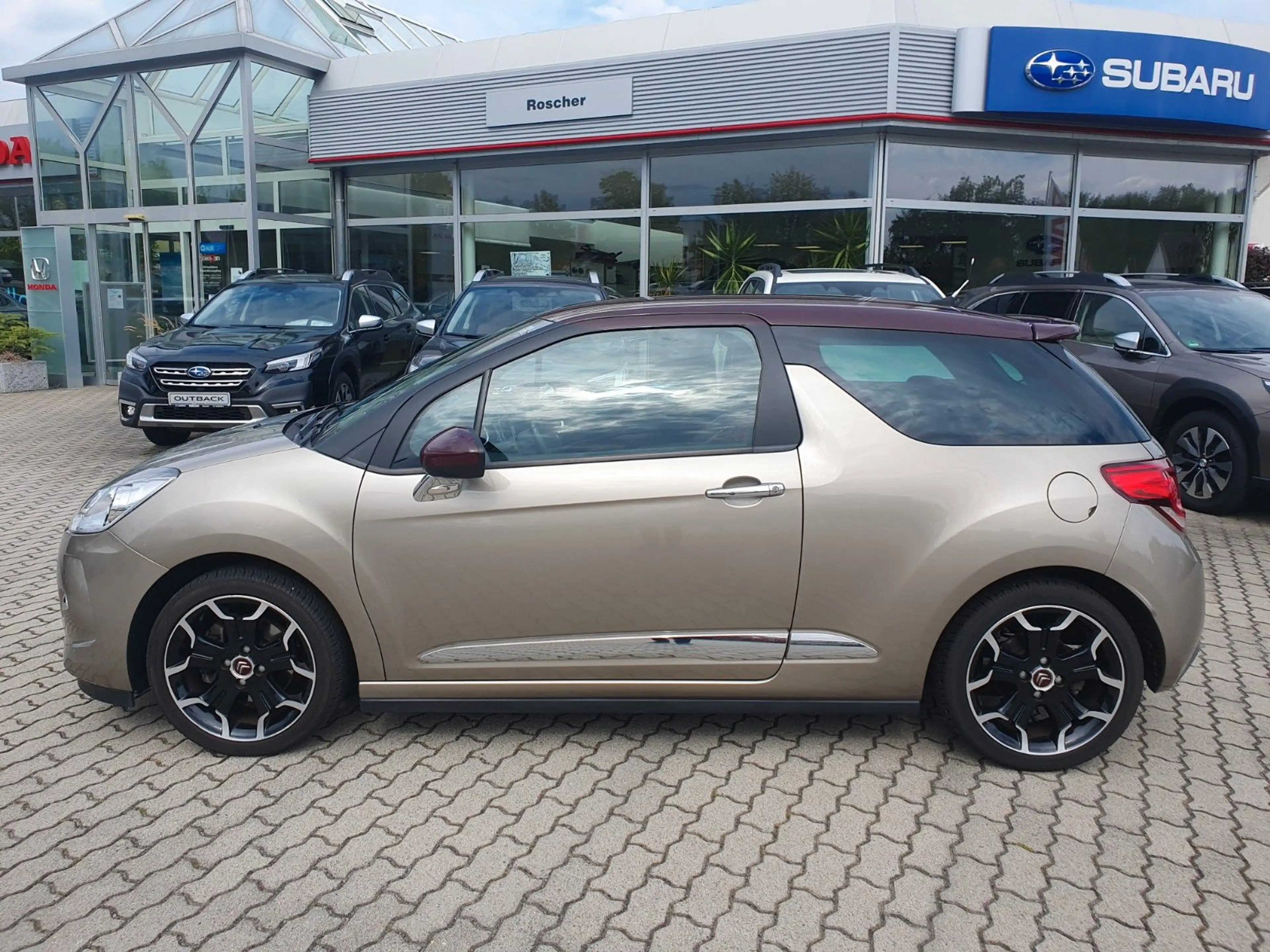 Citroen DS3 SportChic 1,6T 56TKM, Leder