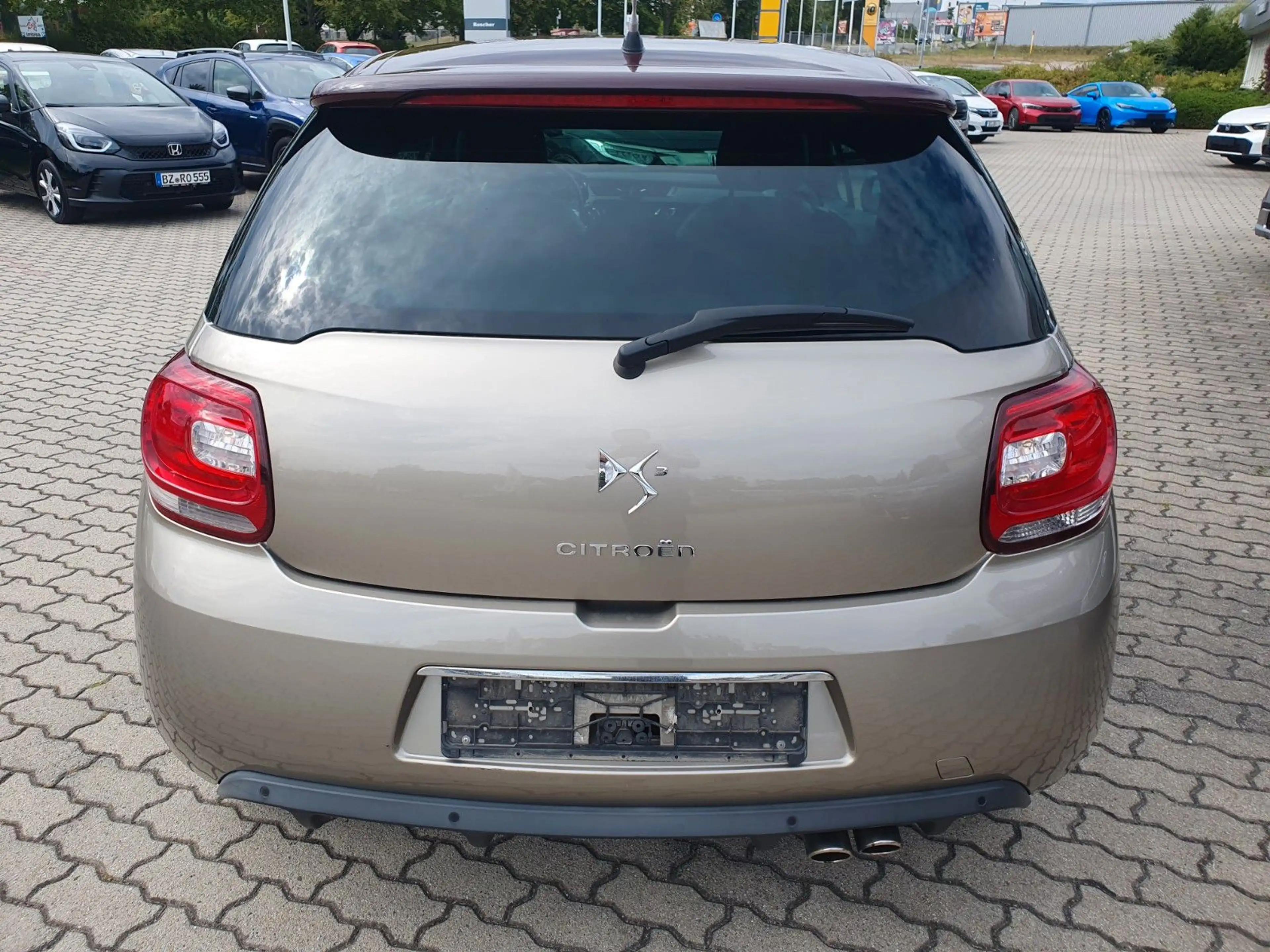 Citroen DS3 SportChic 1,6T 56TKM, Leder — photo 11