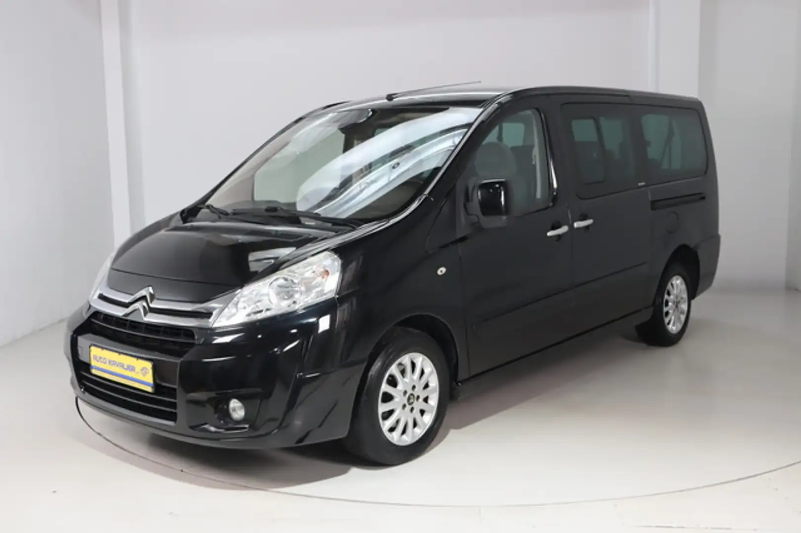 Citroen Jumpy L2 2.0 HDI 125 FAP Exclusive 8-Sitzer Schwarz - 1