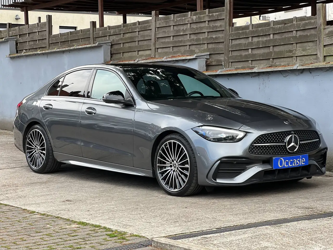 Mercedes-Benz C 180
