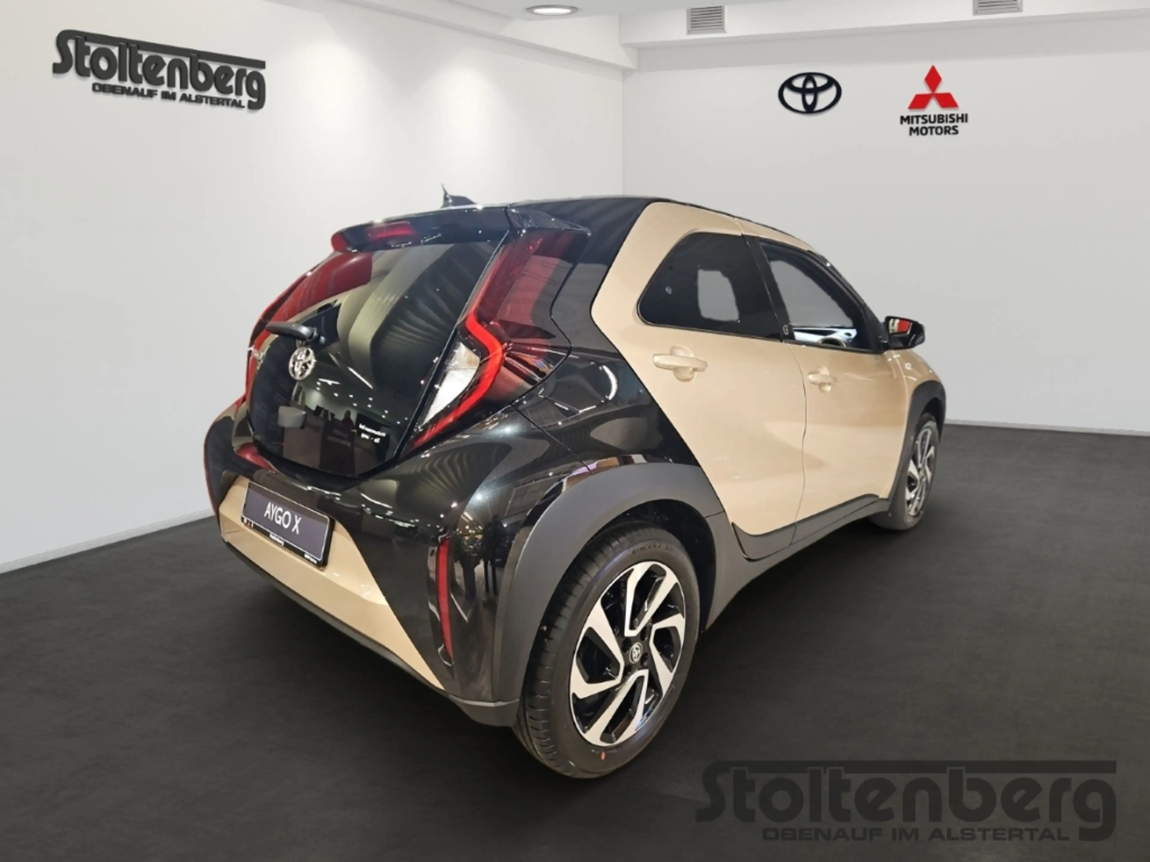 Toyota Aygo X Teamplayer 1.0 ACC Apple CarPlay Android Auto DAB — photo 5